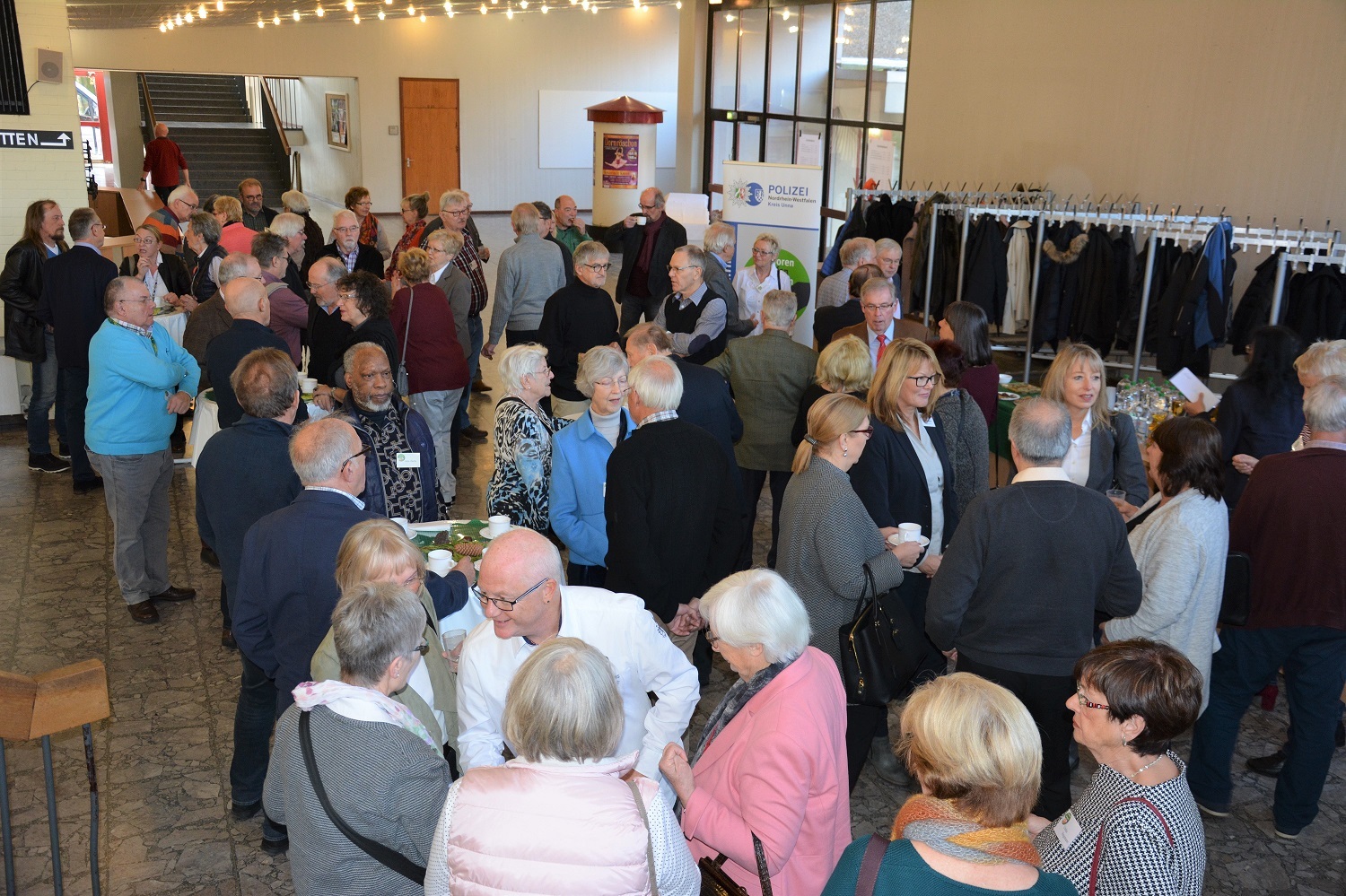 Empfang in der Halle der Konzertaula.