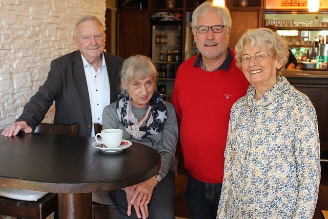 Foto © Jürgen Thoms - Dr. Hans Wille, Ingrid Wille, Ulrich Milcke (Dipl. Sportlehrer Sport-Center Ulrich Milcke) und Marianne Ihne 