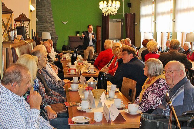 Aus der Fotoserie von © Jürgen Thoms - Gruppentreffen der Parkinson Selbsthilfegruppe Unna am 14. November 2018 