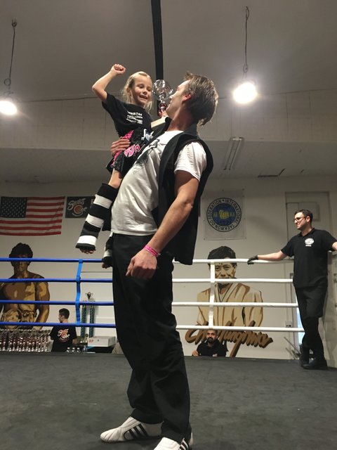 Leoni Ott  1.Platz Kick Boxen