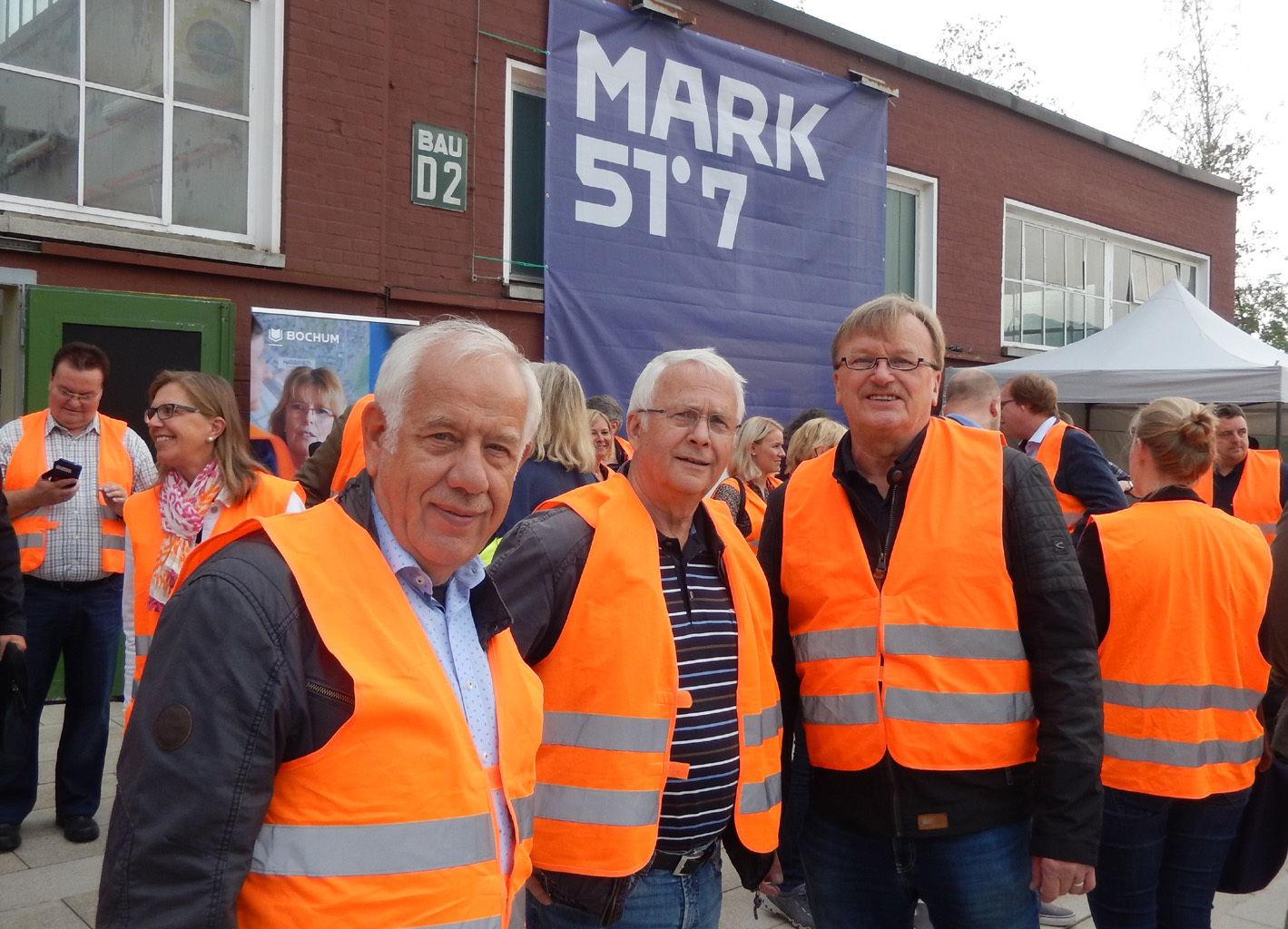 Von links: Hans-Josef Winkler, Vorsitzender der UWG: Freie Bürger-Wählergemeinschaft und Bezirksvertreter in Wattenscheid, Karl Heinz Sekowsky, Fraktionsvorsitzender der UWG: Freie Bürger-Ratsfraktion und Wilfried Flöring, Ratsmitglied. Foto: Ulli Engelbrecht