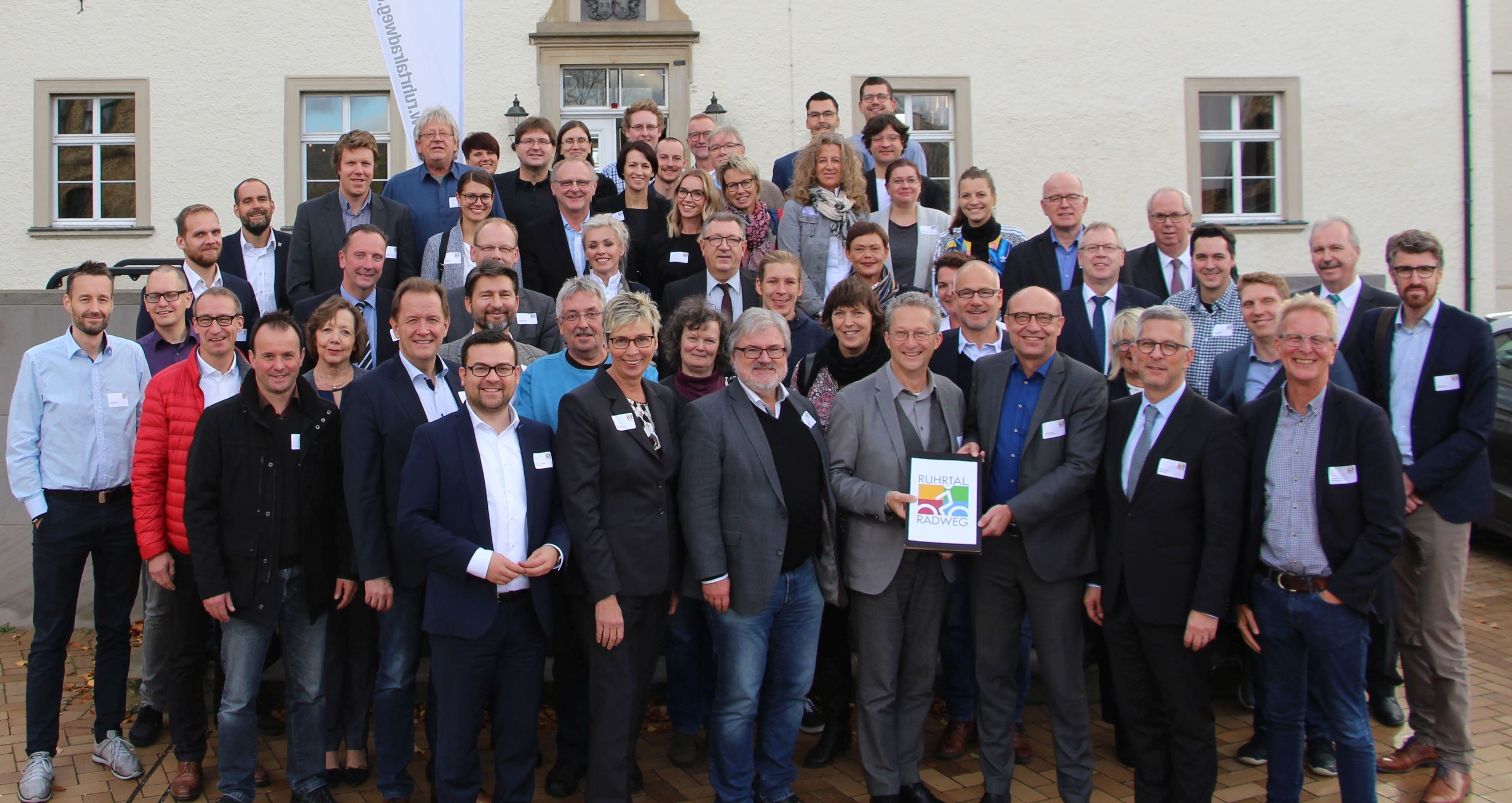 Der Teilnehmerkreis der RuhrtalRadweg-Konferenz.