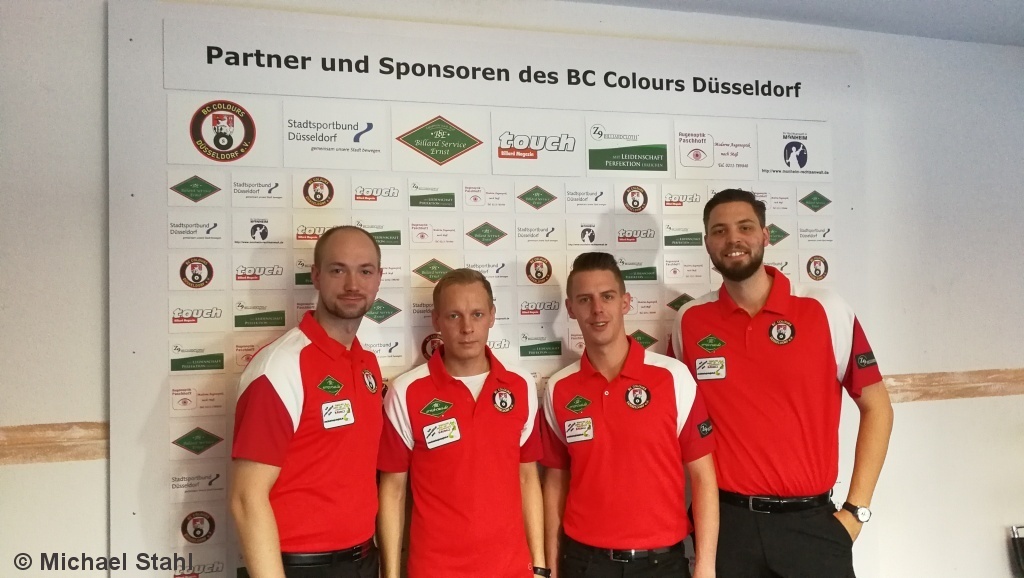 Die Mannschaft des BC Colours Düsseldorf 1: Marcel Nottebaum, Nico Seidler, Tim Guber und Fabian Breuer
