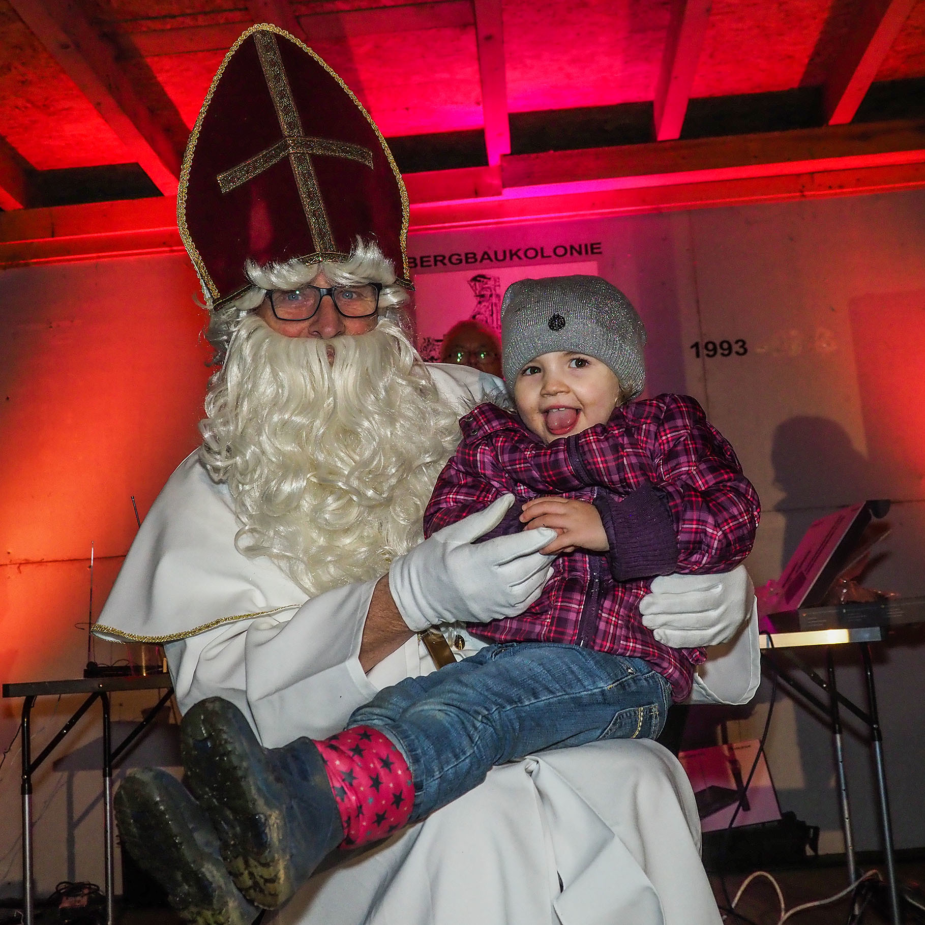 Vor allem die Kinder hatten beim Besuch des Nikolauses mächtig Spaß.