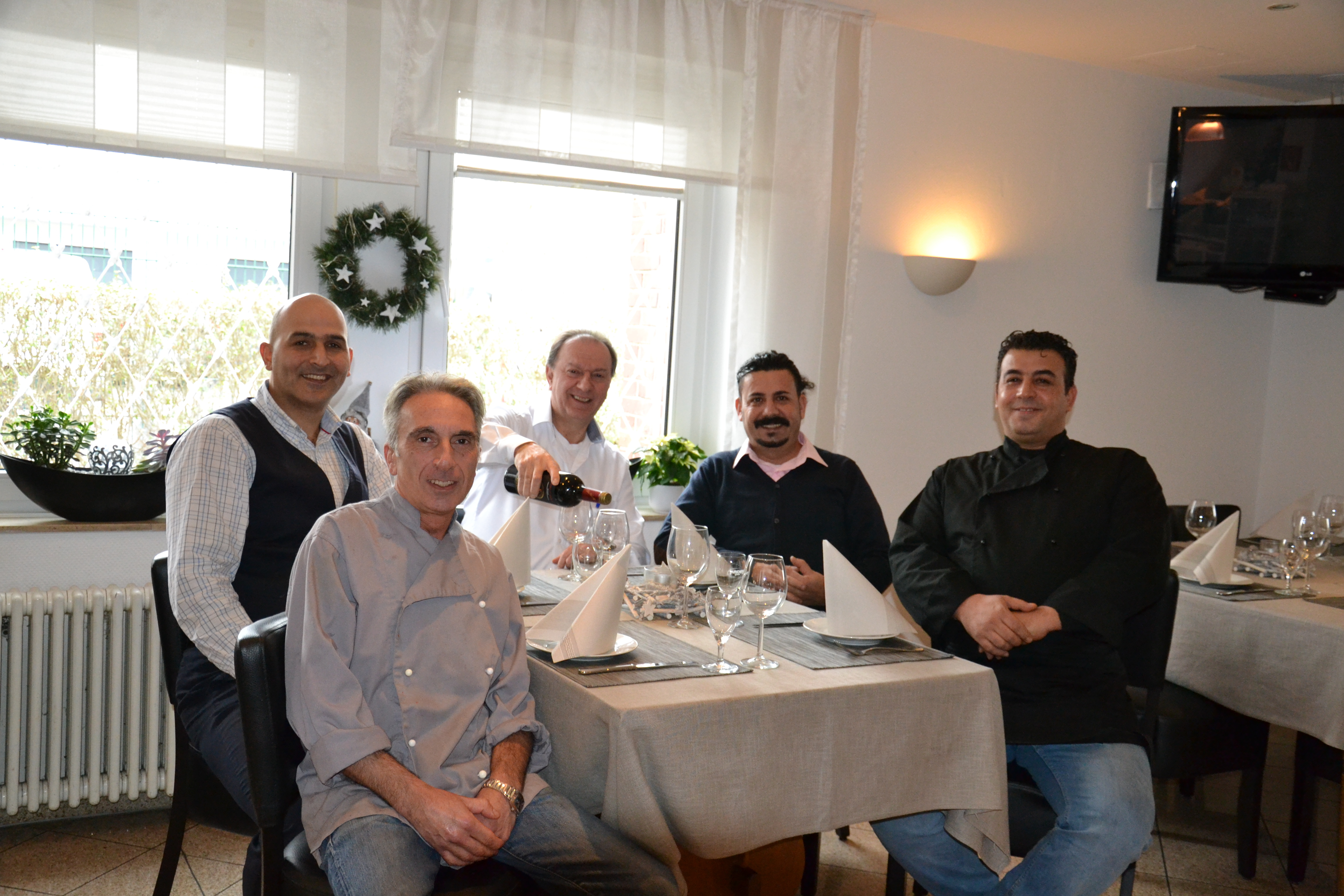 Italienische Gastfreundschaft! Dafür steht die Pizzeria La Taverna in Altlünen.