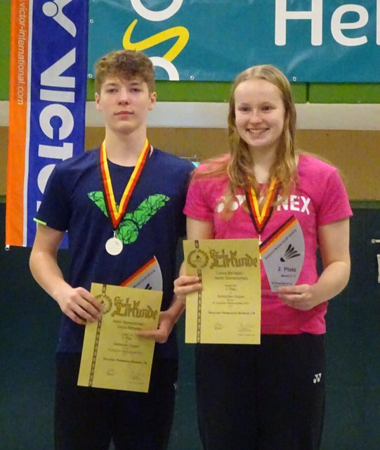 Und Freude auch über Silber im Mixed U17 mit Aaron