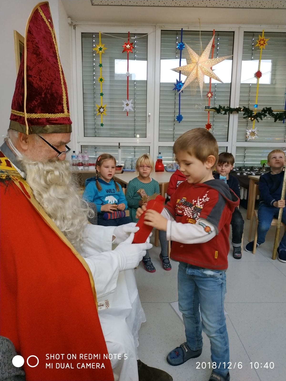 Mit viel Freude wurde das Nikolaus-Frühstück angenommen.