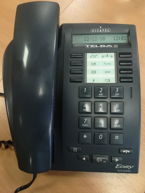 Aktuell kommt man per Telefon aufgrund einer Störung schwer durch, zum Wochen-Anzeiger Duisburg. | Foto: Marcel Faßbender