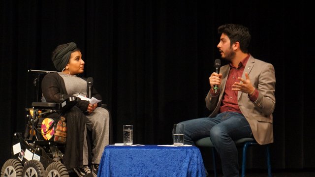 12.12.2018 - Ali Can, bekannt durch seine „Hotline für besorgte Bürger“ im Gespräch mit Kübra Sekin. 