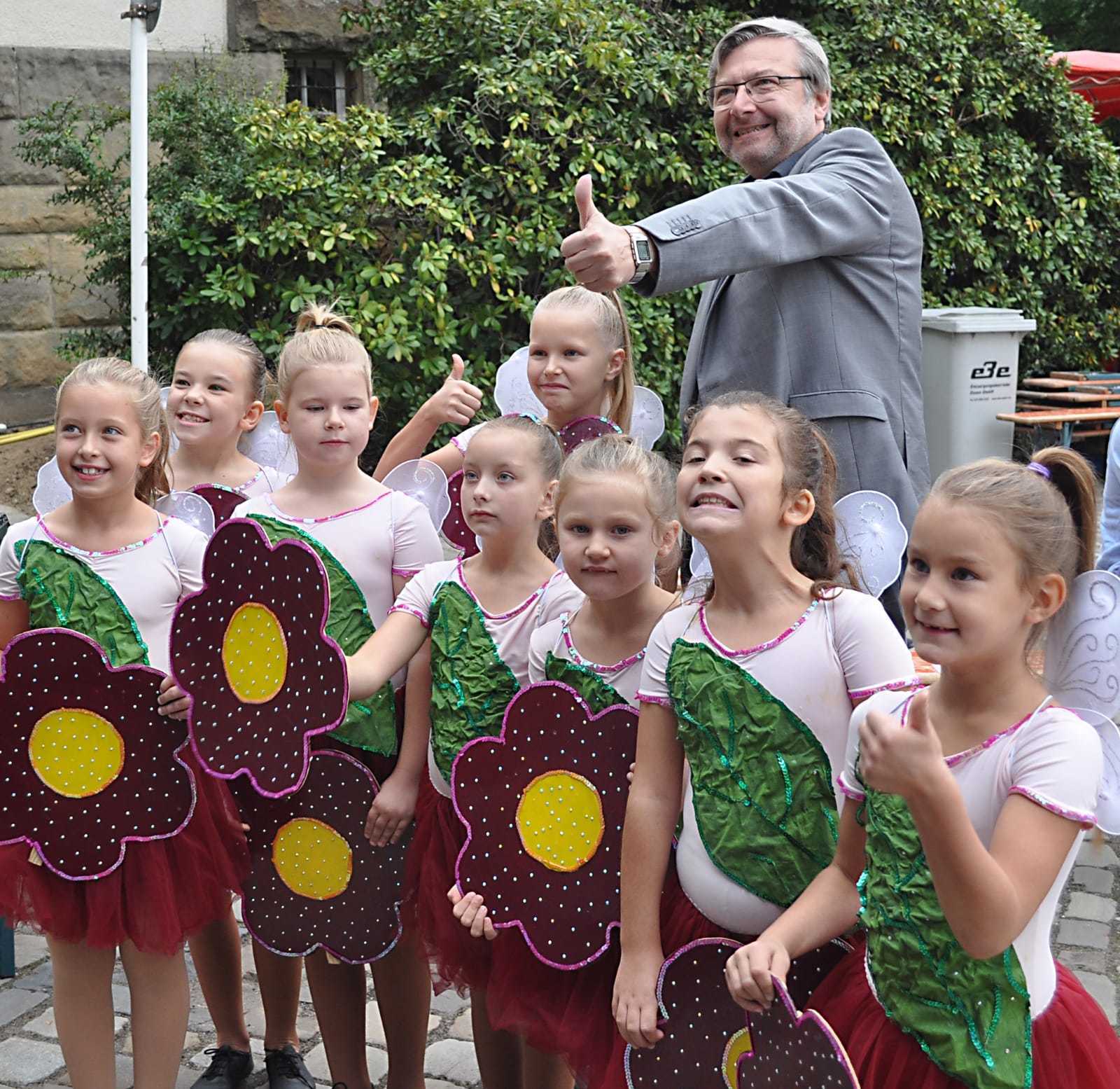 Der SPD-Bundestagsabgeordnete Dirk Heidenblut hat ein Herz für Kinder. Foto: Janz
