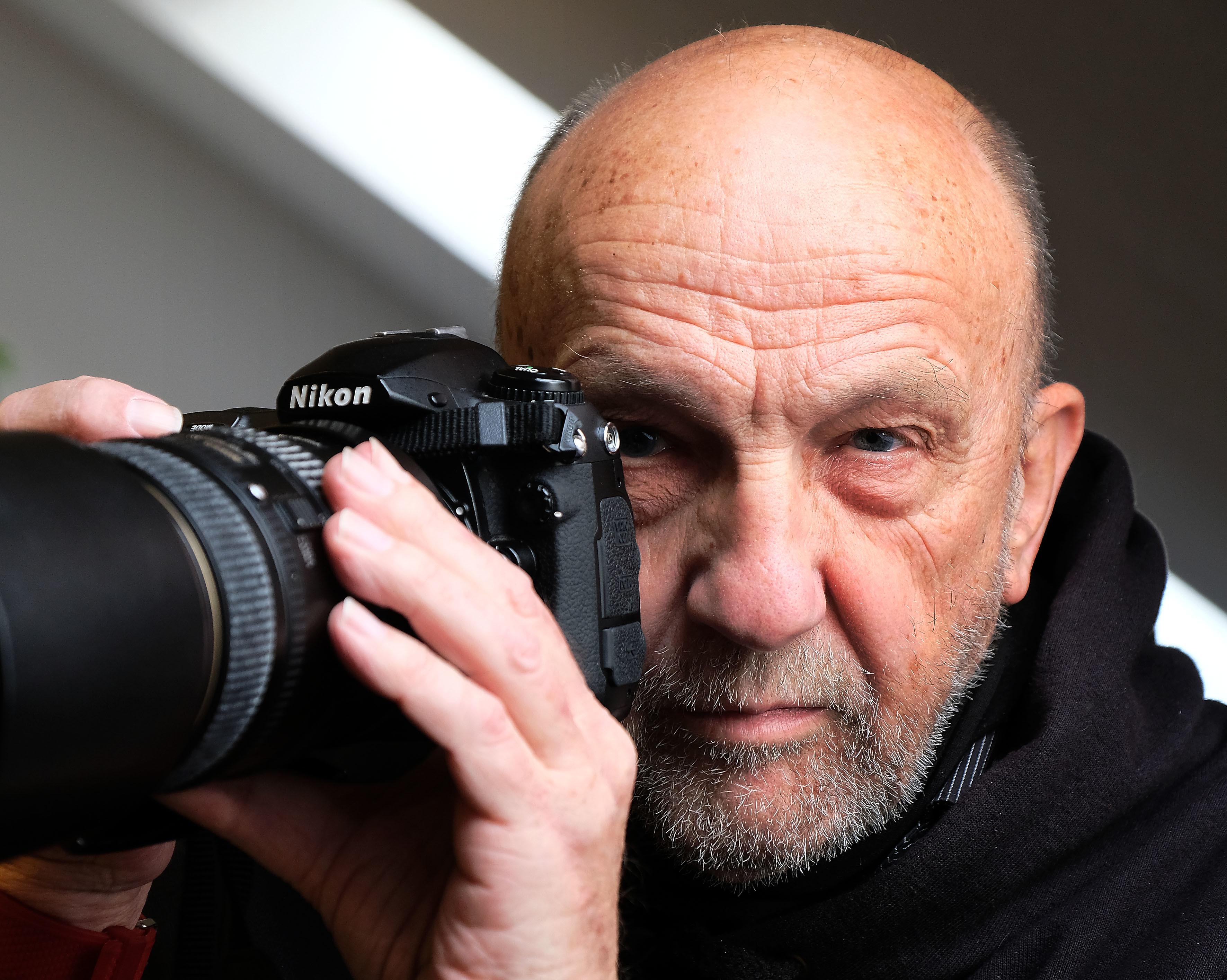 Bei Theater- und Filmpremieren sowie Konzerten ist Eugen Zymner aktiv.,