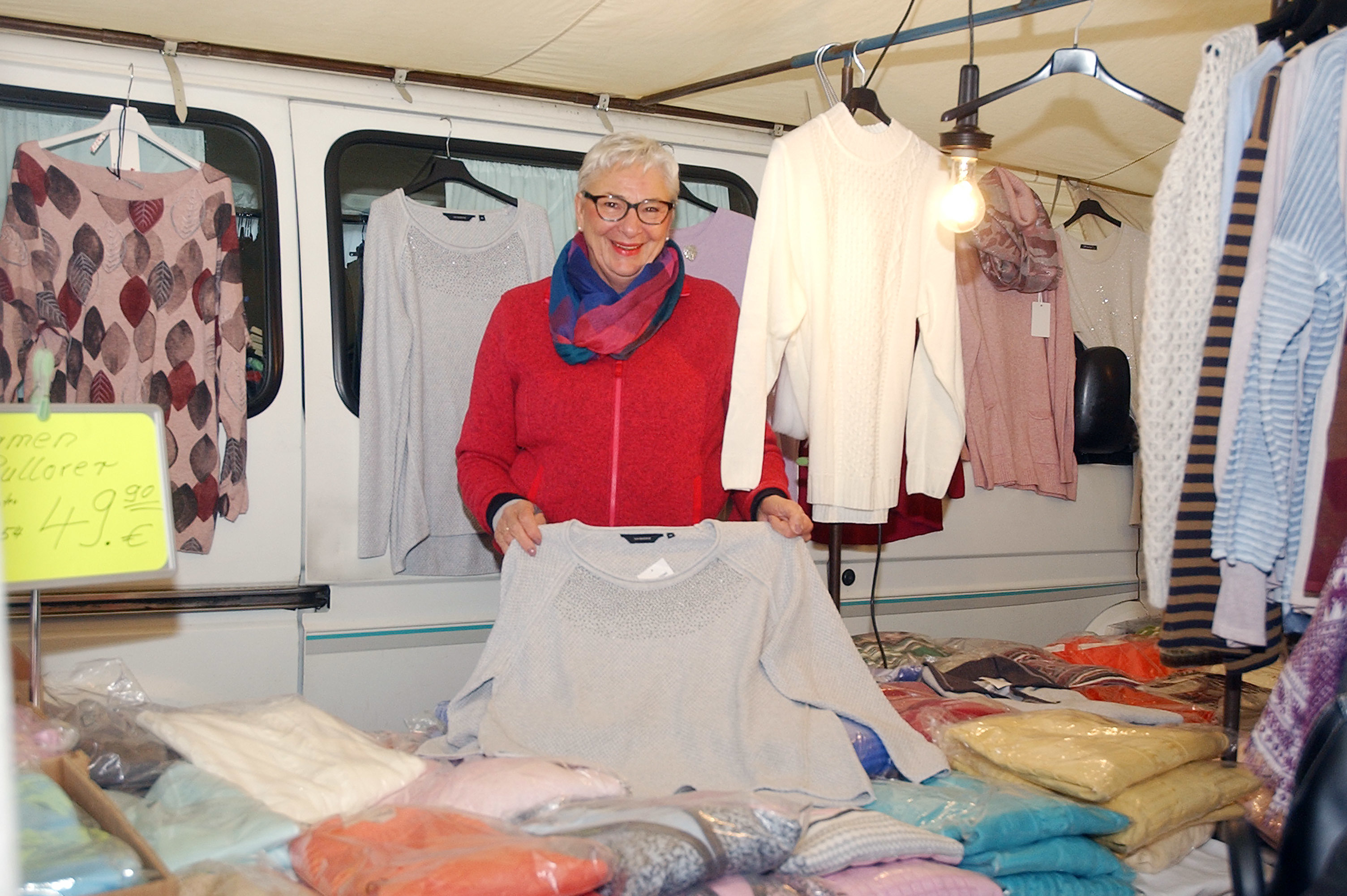Fast 40 Jahre lang war Katja Heier mit ihrem Stand für Damenoberbekleidung auf dem Wittener Wochenmarkt vertreten.