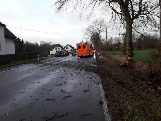 Im Rettungswagen wurde der Patient erstversorgt.