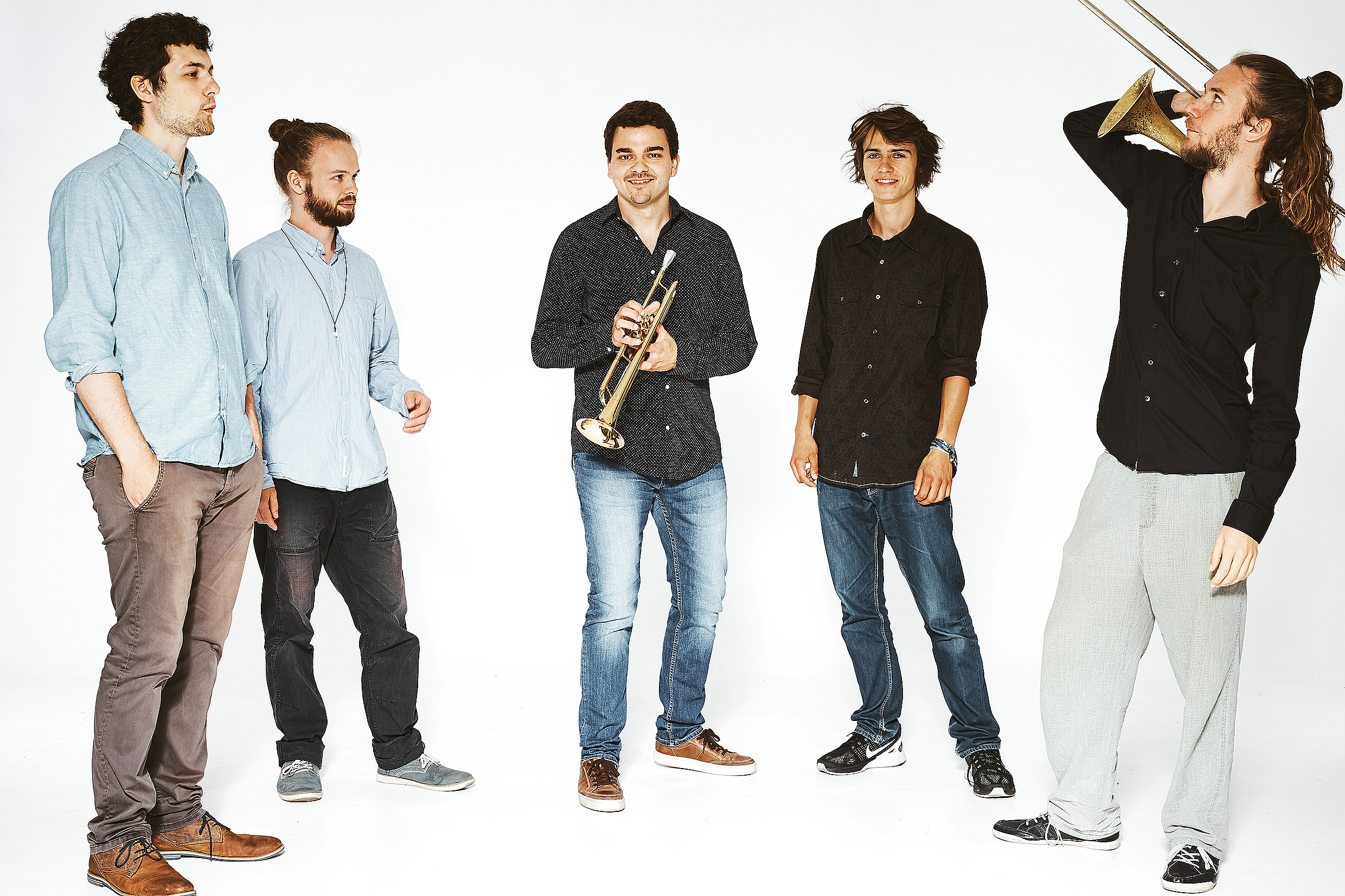 Erstmals auf Einladung des "Jazzclub" wird der gebürtige Gladbecker Martin Berner (Mitte) mit seinem Quintett bei einem Jazz-Frühschoppen im Foyer der Stadthalle auftreten.
Foto: Jazzclub