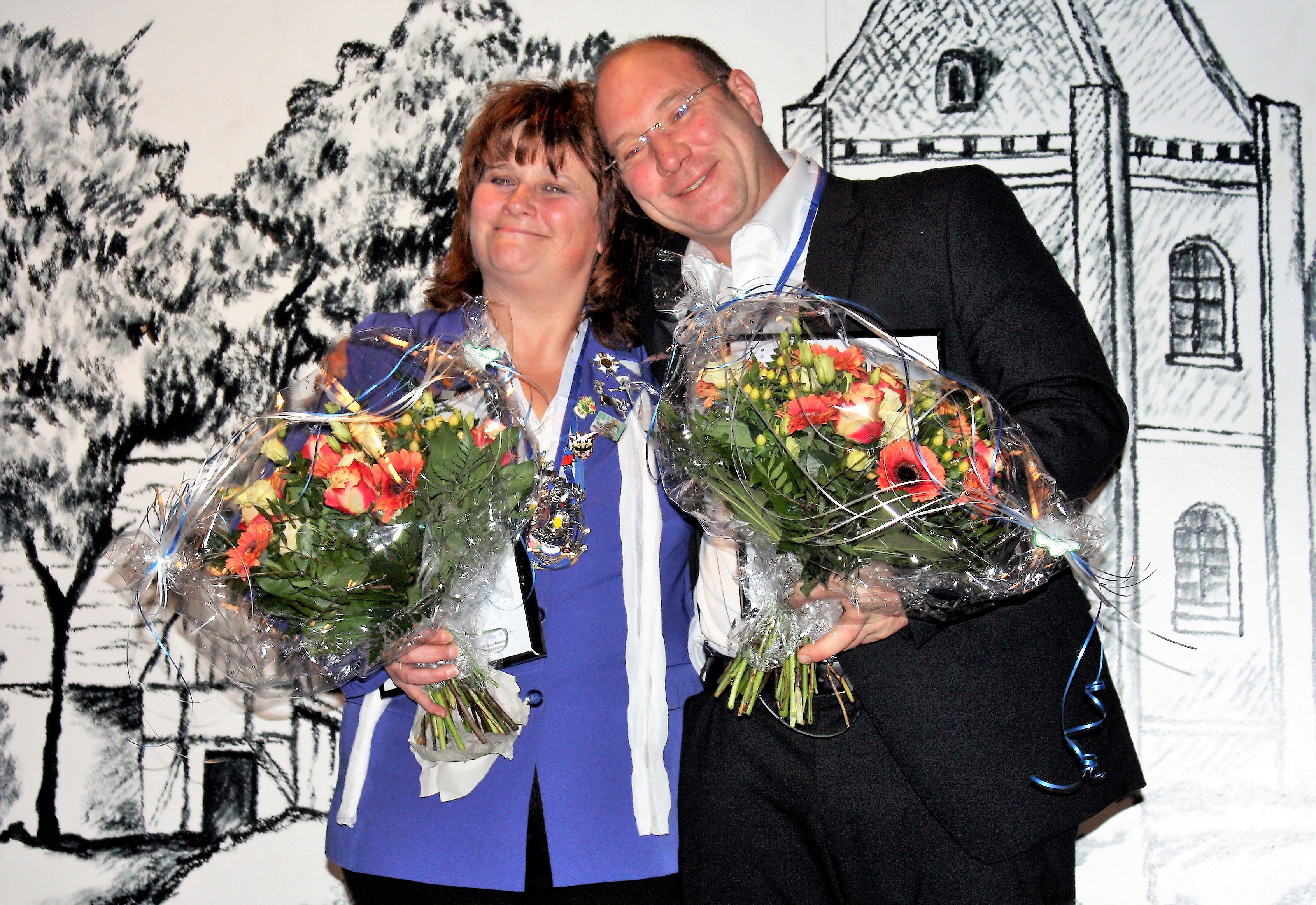 Andrea Scharf-Drüke und Christian Preuten sind die neuen Neumühler Bürger des Jahres. Obwohl keine „gebürtigen Einheimischen“, haben sich beide mit viel Herzblut und Engagement um den Stadtteil verdient gemacht.
Fotos: Reiner Terhorst