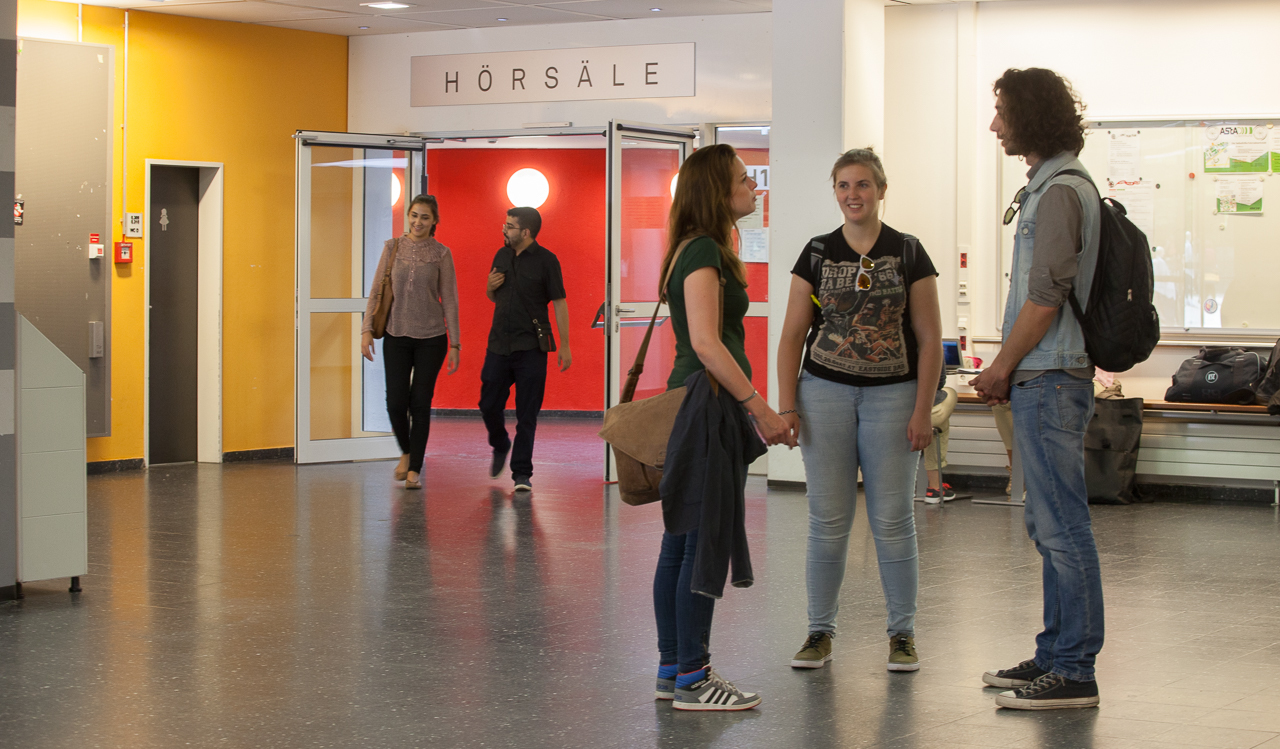 Einblicke in alle Studienfächer und Antworten auf alle Fragen dazu bieten Schülern und Eltern die 19. Dortmunder Hochschultage.