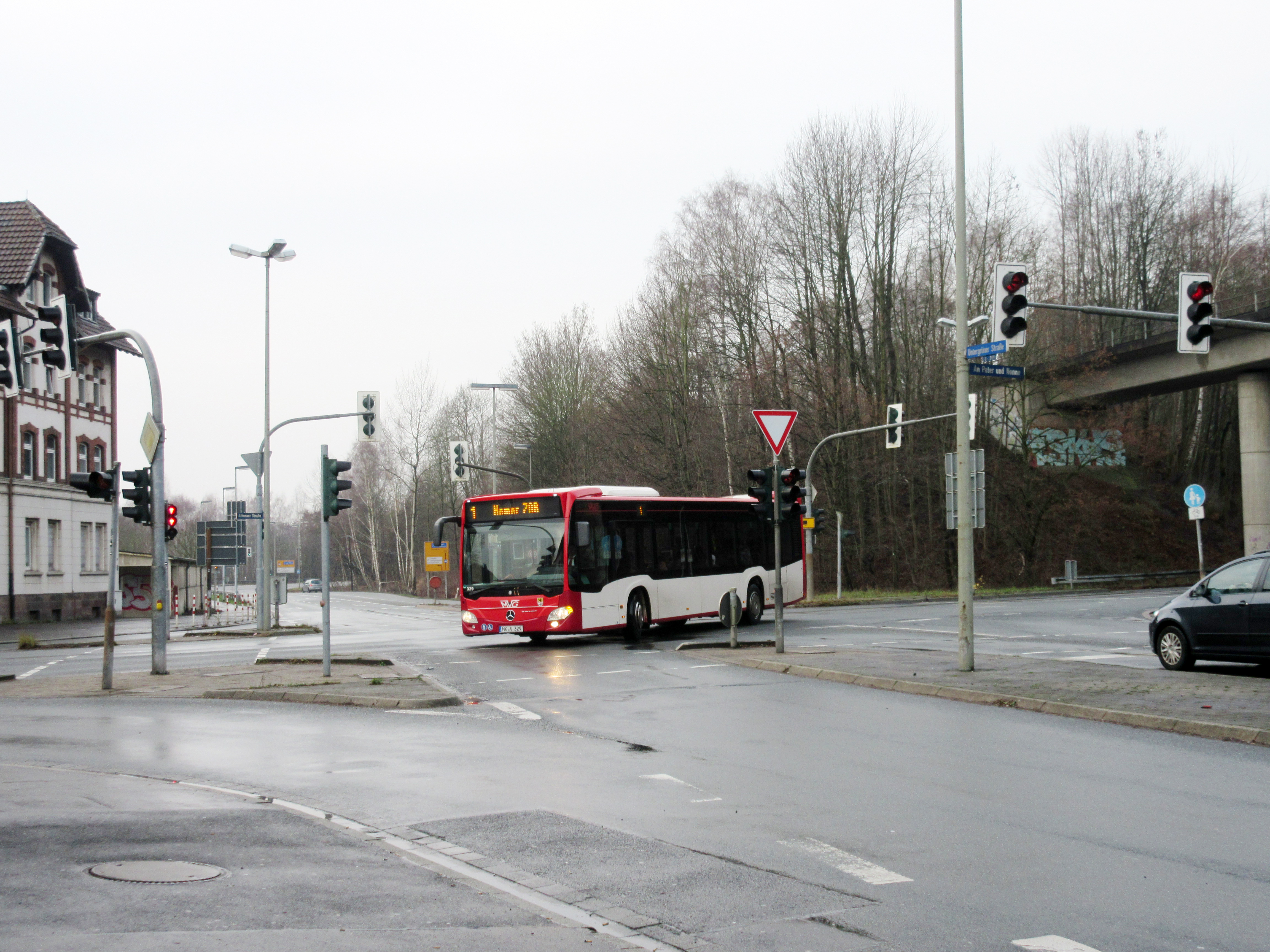 Die "Ellebrecht-Kreuzung" soll saniert und nach den Vorstellungen der Iserlohner CDU in einen Kreisverkehr umgestaltet werden. Foto: Eck