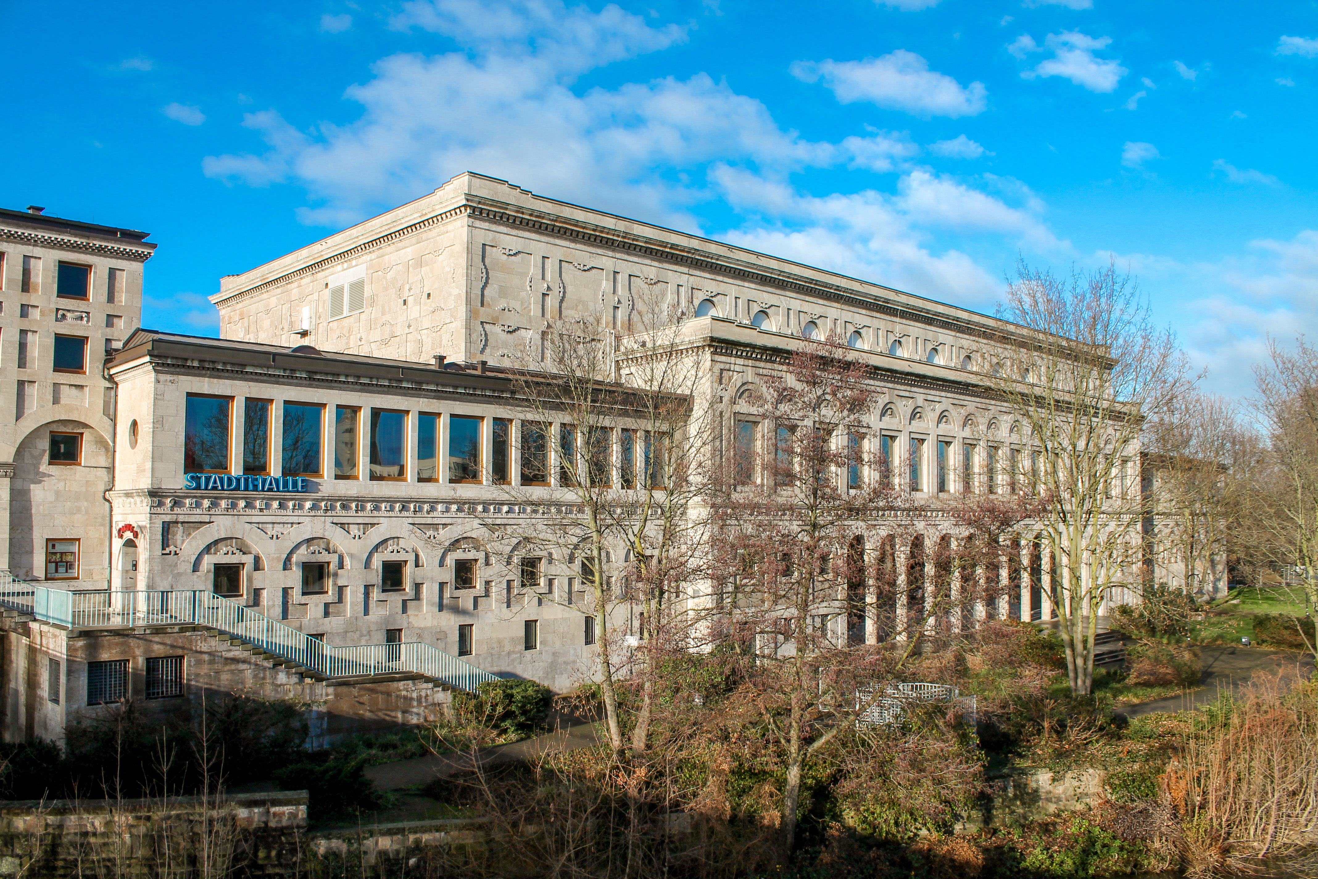 Sie zählt zu den beliebtesten Fotomotiven in Mülheim: Die Stadthalle von 1926.