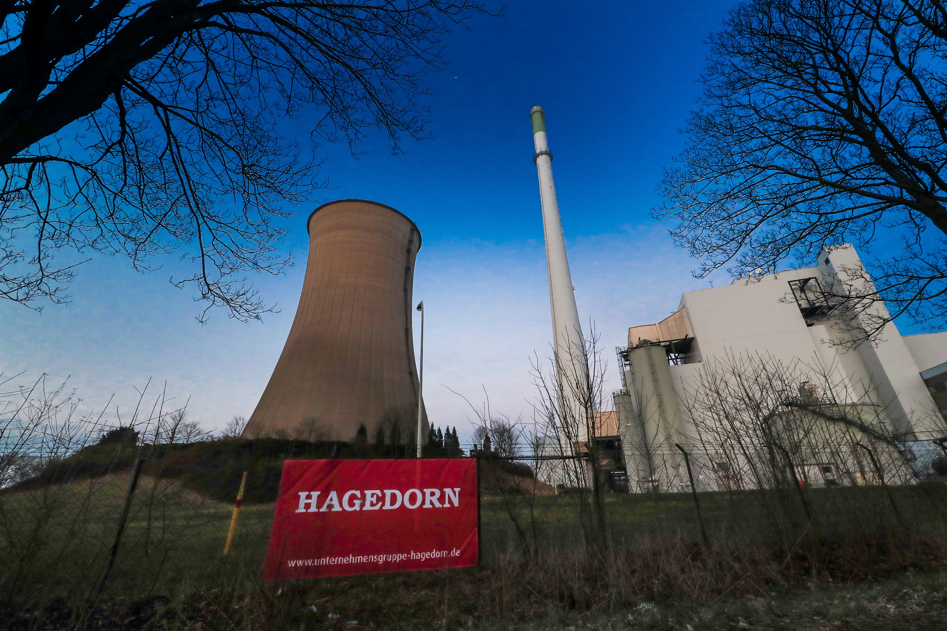 Das markante Ensemble aus Kühlturm, Schornstein und Kesselhaus wird am 17. Febraur gesprengt.