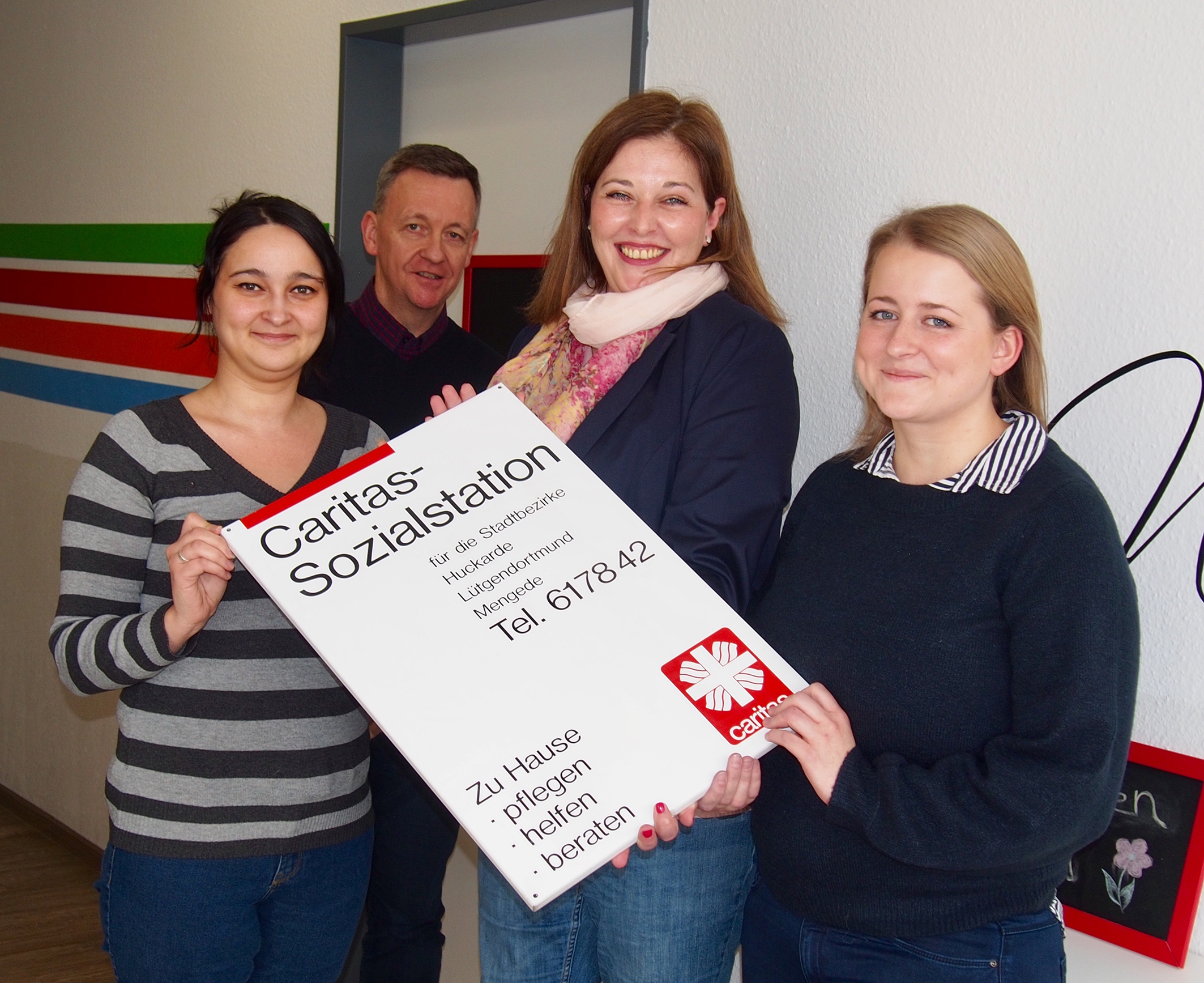 Bei der Vorstellung der neuen Caritas-Leitung in Huckarde: (v.l.) Gisela Kaupat (Verwaltung), Jörg Hartmann (Caritas-Abteilungsleiter), Wiebke Waskowiak (Leitung) und Anja Beckmann (stellv. Leitung).