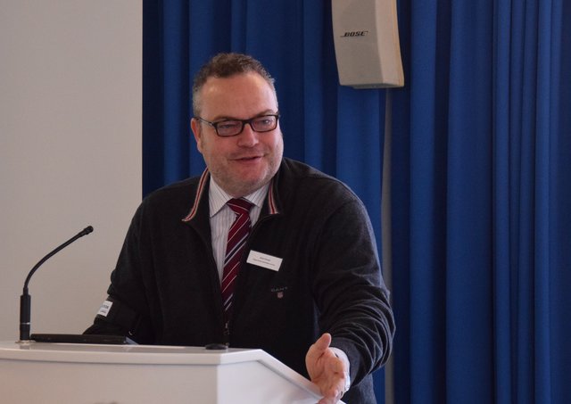 Bürgermeister Bodo Klimpel hielt die Festansprache: "Sie haben eine große unternehmerische Weitsicht und beweisen immer wieder Ihren Mut!" | Foto: Antje Bücker