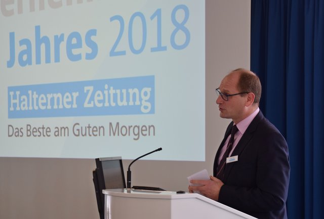 Christoph Winck, Verlagsleiter der Halterner Zeitung, bei seiner Ansprache. | Foto: Antje Bücker