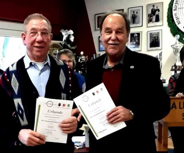Text: Verein
Dieter Wroblewski und Horst Müller