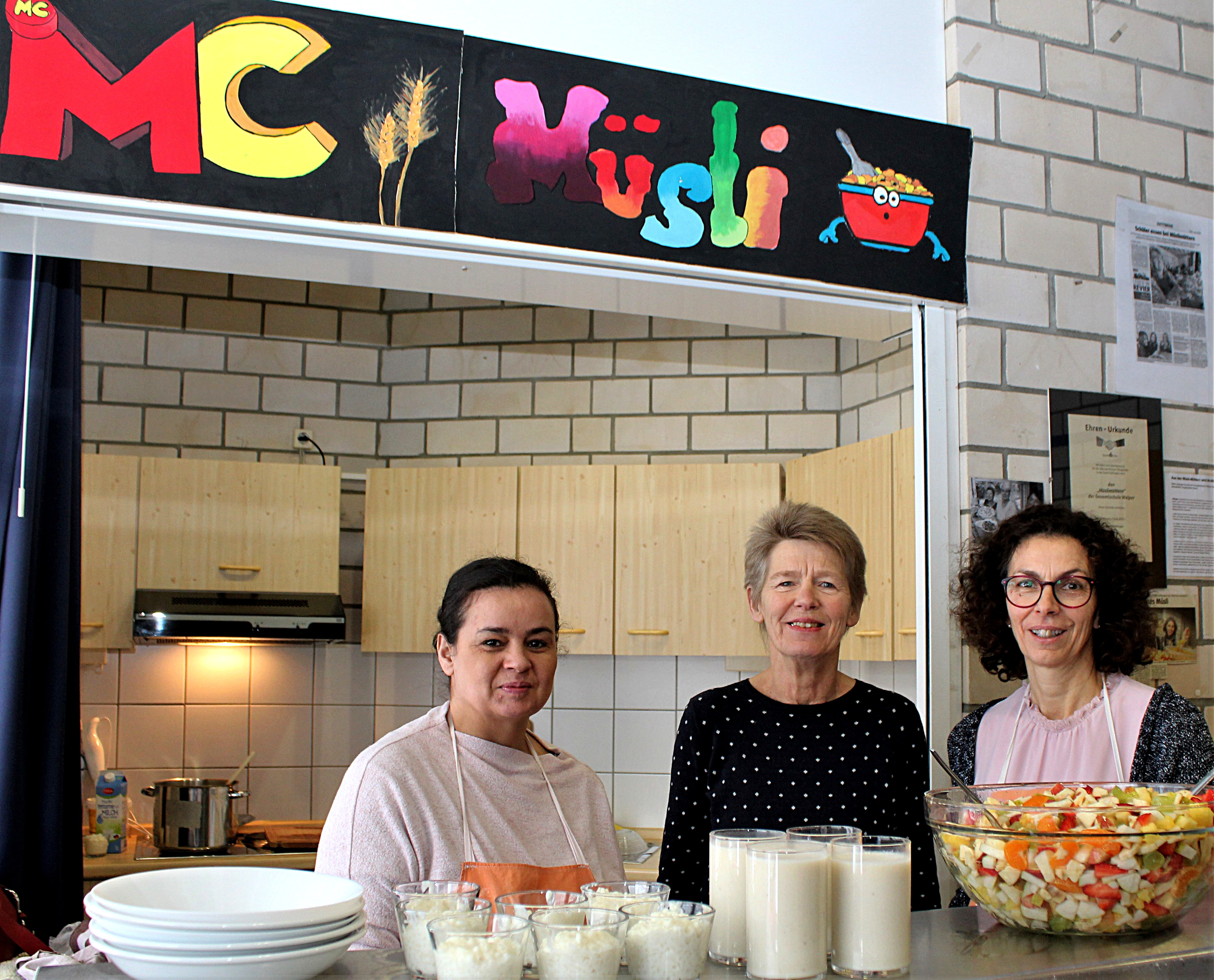 Eulalia da Silva, Brigitte Eilering und Maren Antoni gehören zu „McMüsli“. Foto: Pielorz