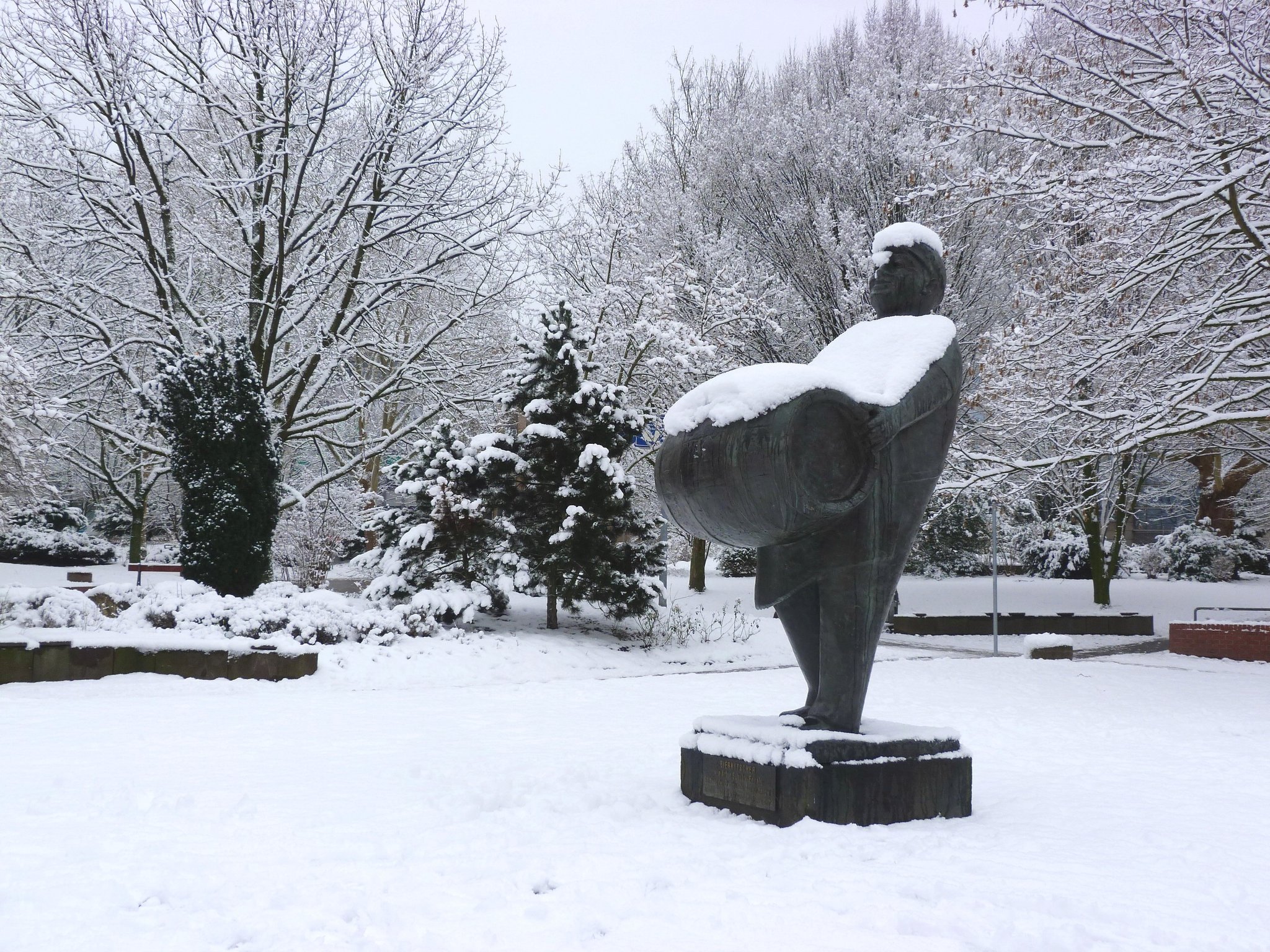 Verschneiter Stadtgarten In Dortmund Dortmund City