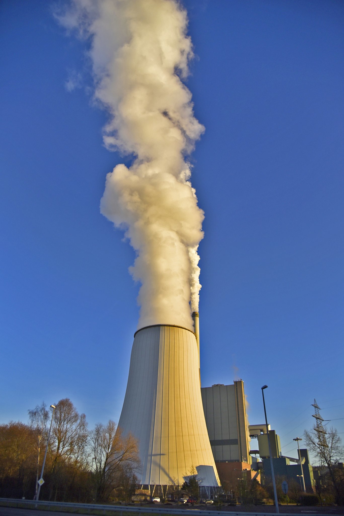 Das Steinkohlekraftwerk in Bergkamen. Fotos (2): Hans-Jürgen Smula