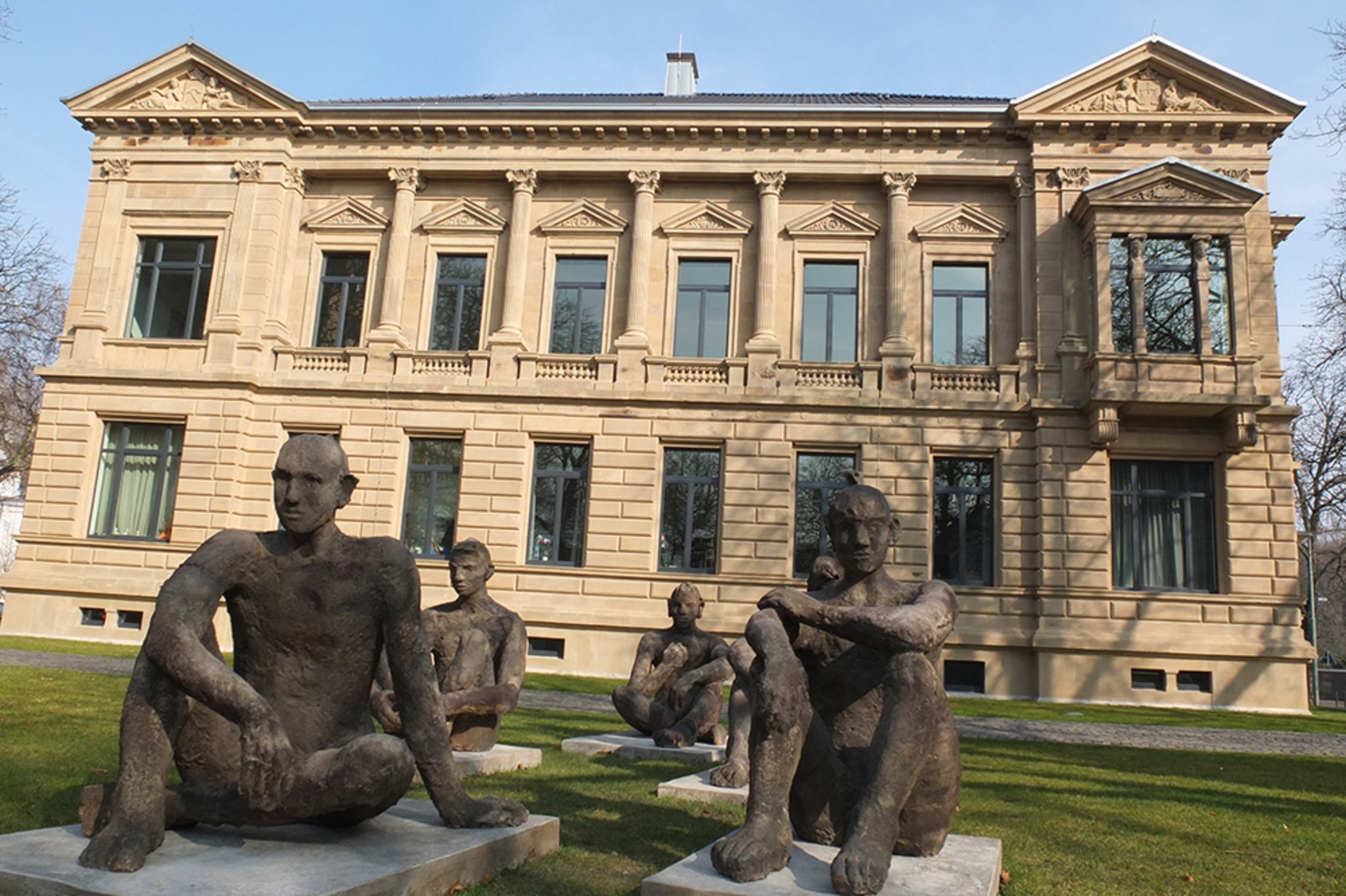 Kulturausschuss informiert sich über Sanierungsarbeiten Bochumer