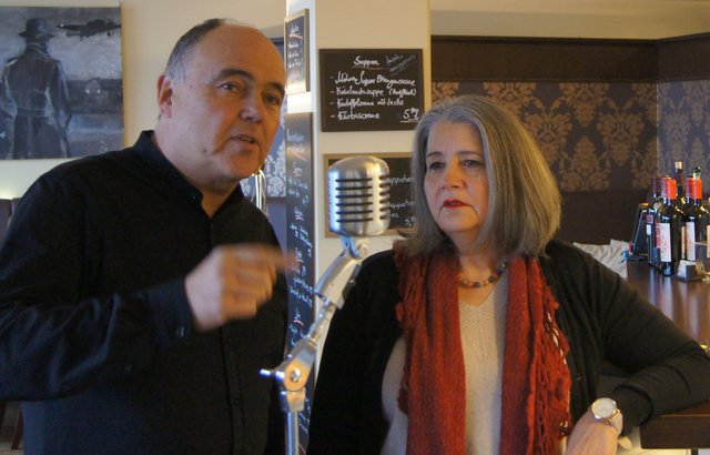 Marion Appenzeller und Tom Hemmelmann in Rick´s Café