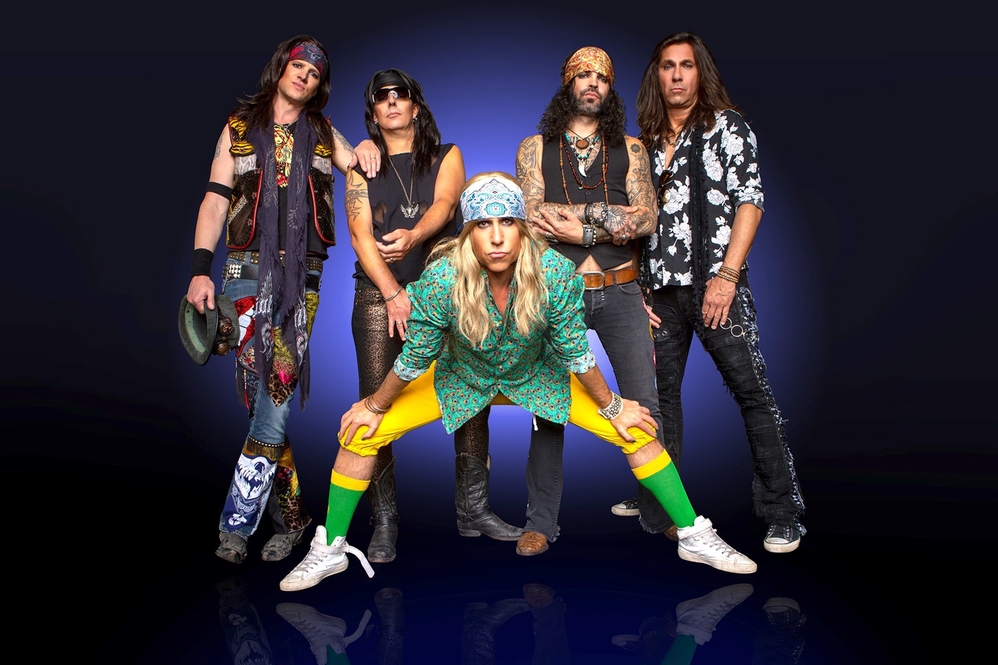 Es wird laut, es wird heiß, es wird grandios. John Diva And The Rockets Of Love rocken am 8. Januar um 20 Uhr die Stadthalle in Hagen. Die schrille Rockformation im Style der 80er Jahre und mit der Gabe gesegnet, frischen Wind in die klassische Rockmusik zu bringen, veröffentlichen am selben Abend ihr Debütalbum "Mama Said Rock Is Dead".
