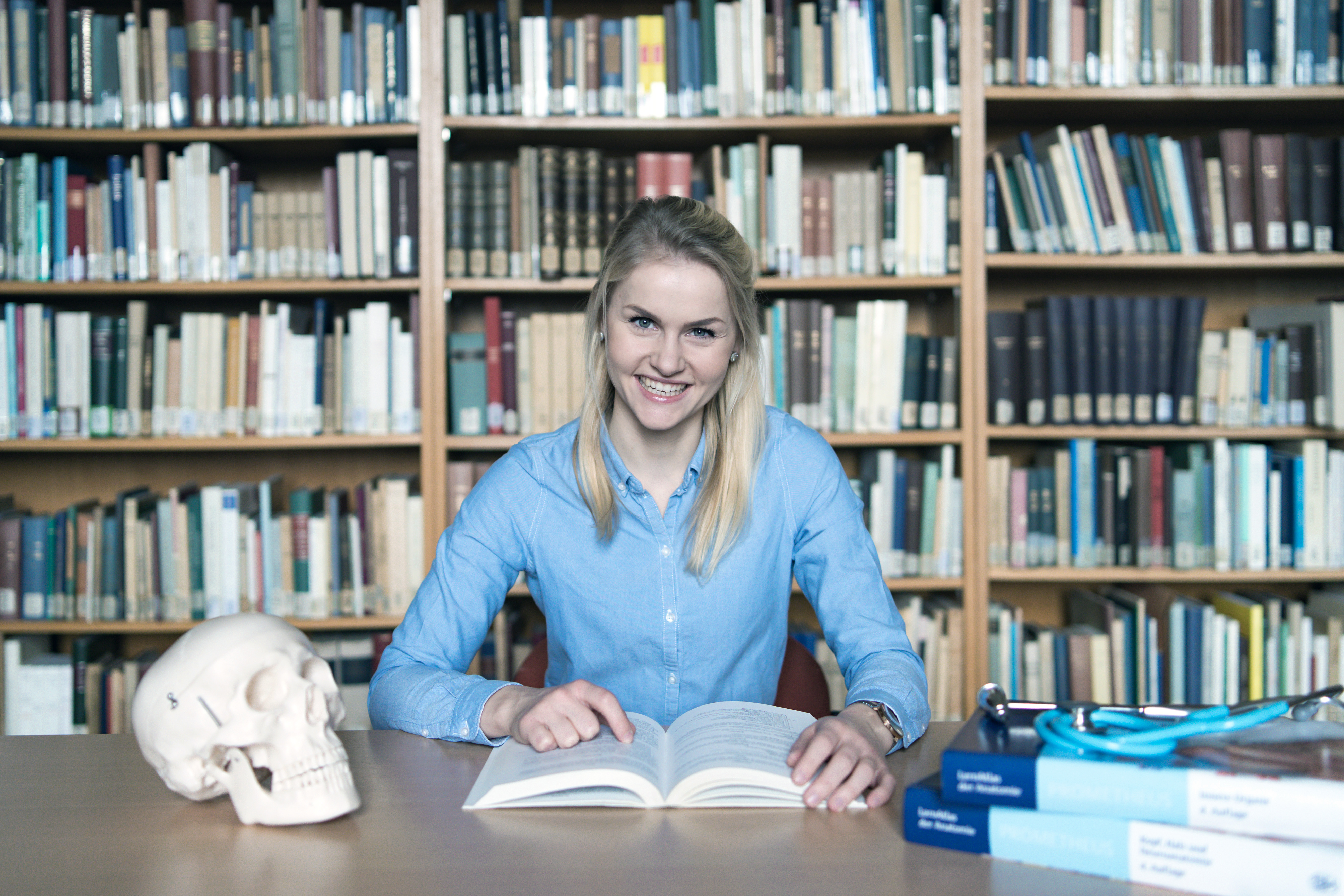 Das Stipendium war der „richtige Wink zur richtigen Zeit“: Zita Schwaibold studiert in Bonn Humanmedizin.