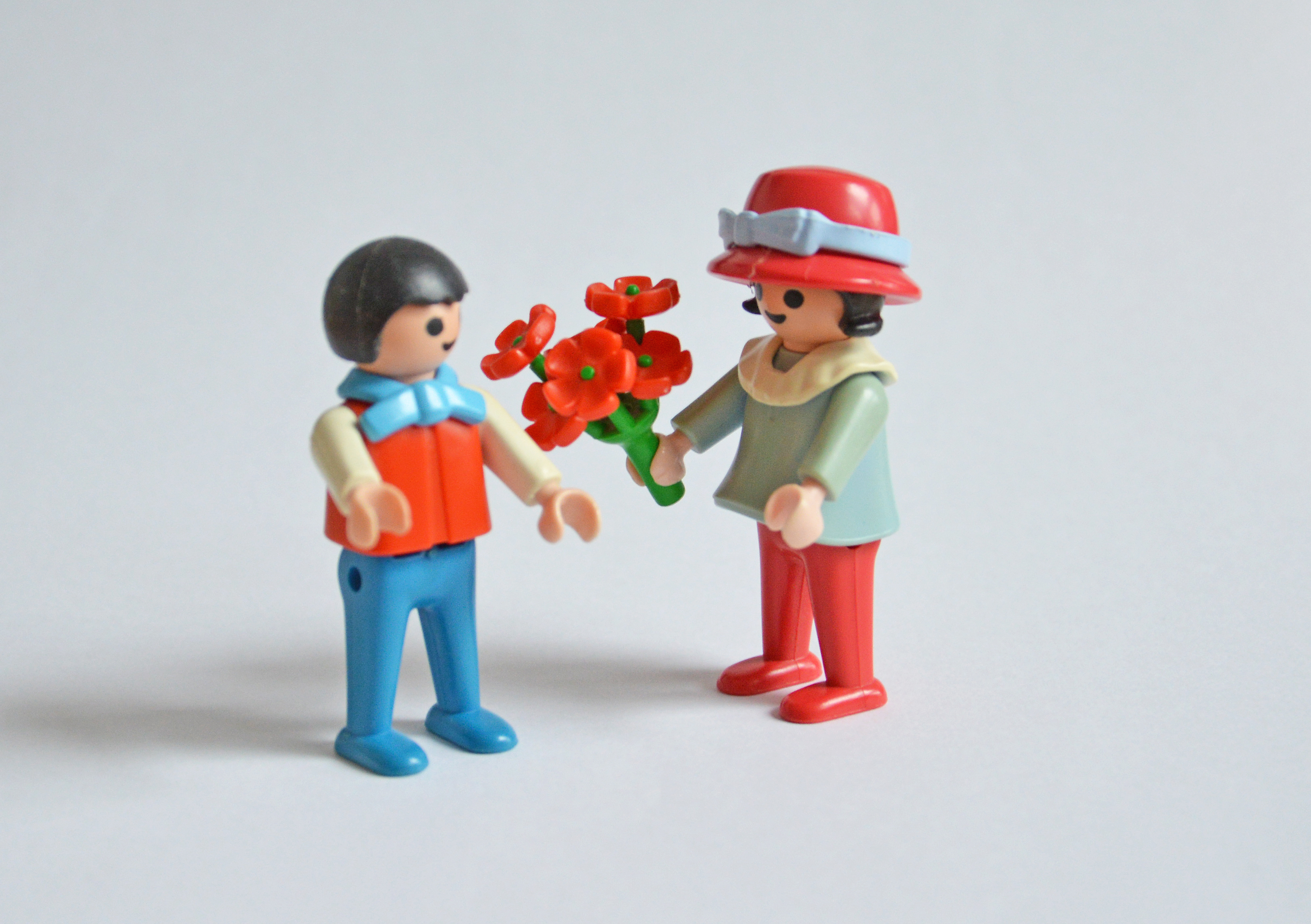 Der beliebte Klassiker: Frauen bekommen zum Valentinstag häufig Blumen geschenkt.