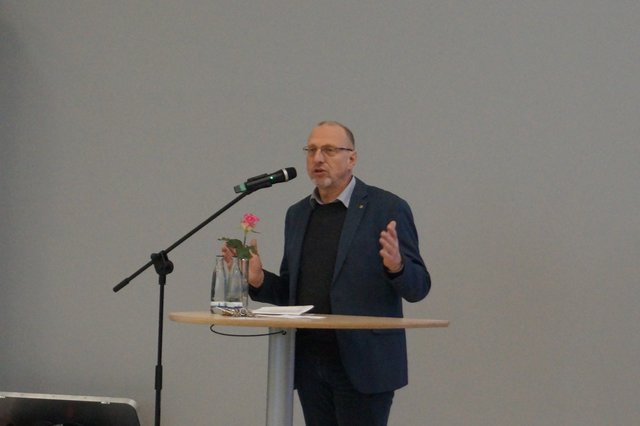 Bürgermeister Roland Schäfer bei der Einweihung. | Foto: Schwalbert