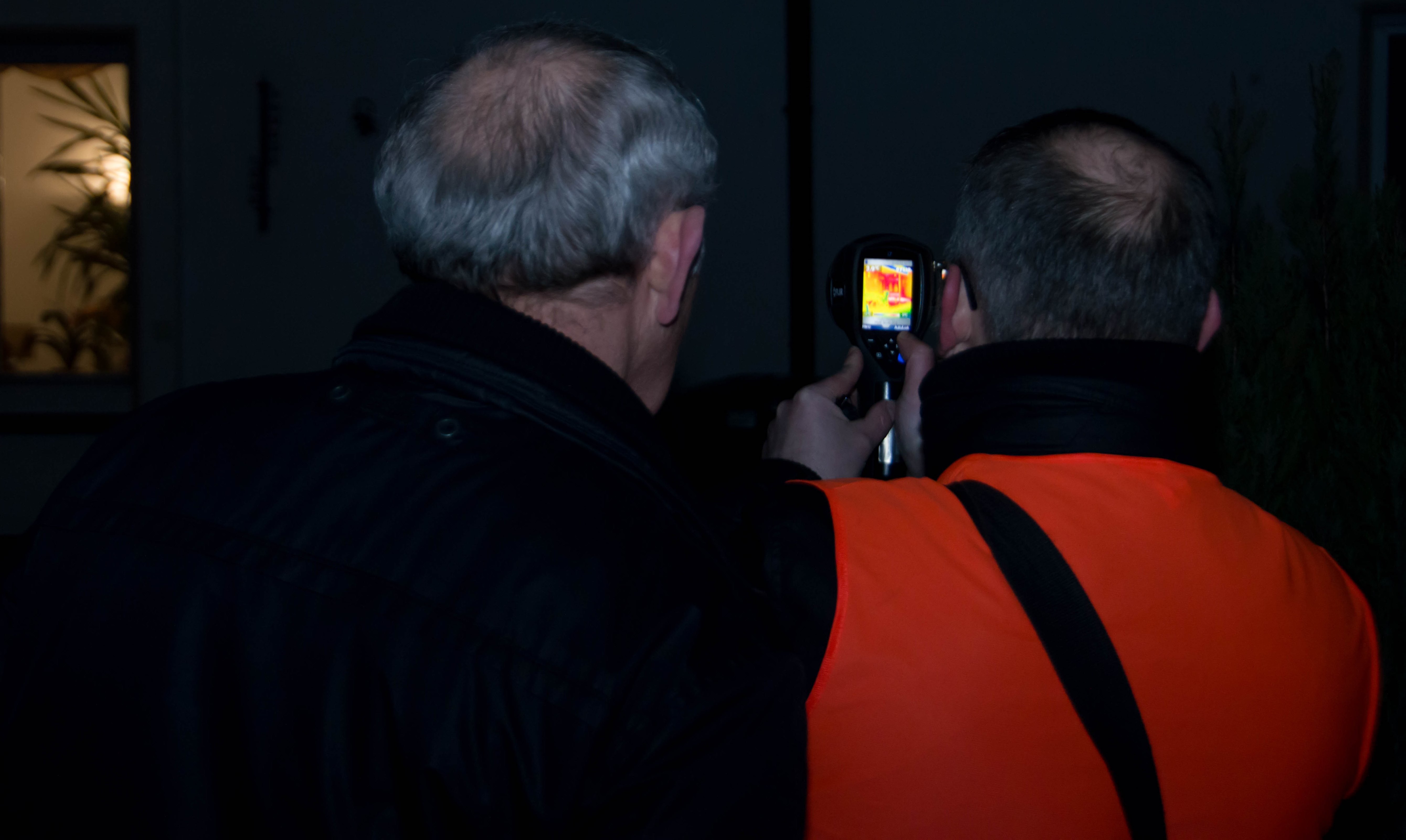 Auf den Infrarotbildern sind beispielsweise schlecht gedämmte Stellen und Wärmebrücken gut auszumachen.