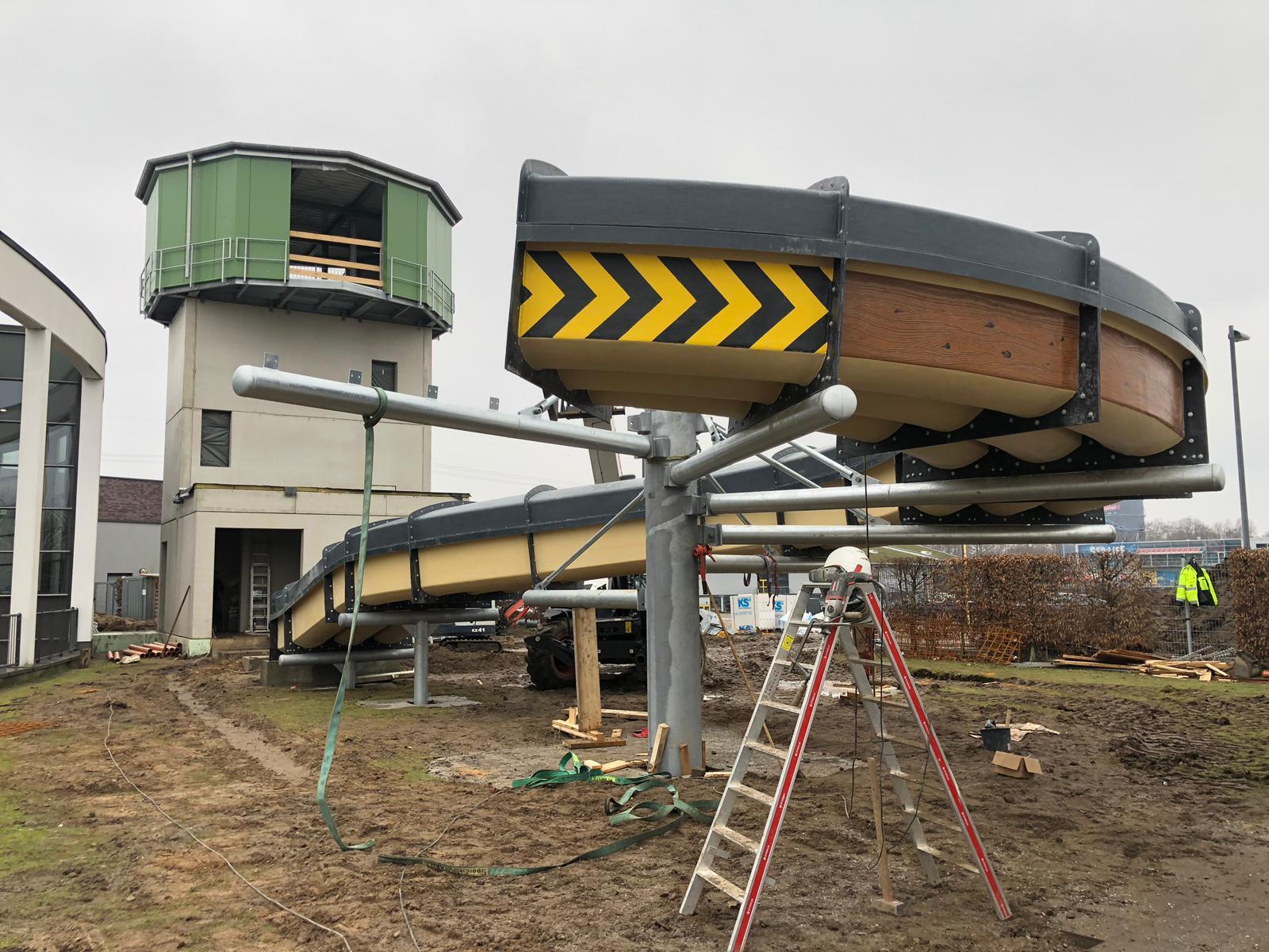 Die neue Rutsche in der aktuellen Bauphase. Foto: Aquapark