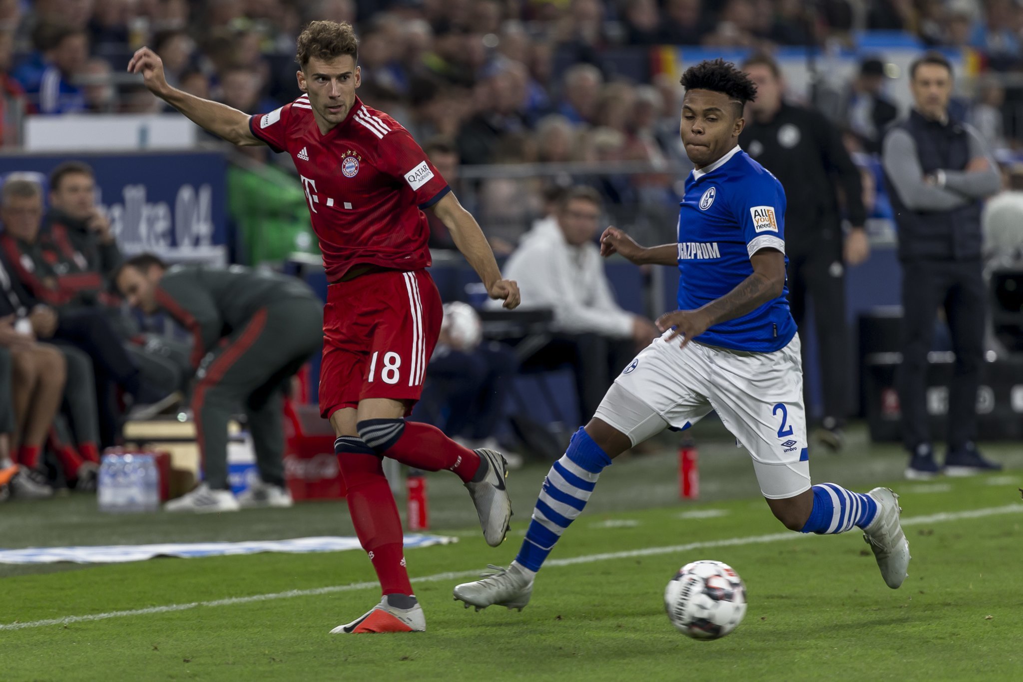 Der Ex-Schalker Leon Goretzka (l.) empfängt am 21. Bundesliga-Spieltag den S04 um Weston McKennie.