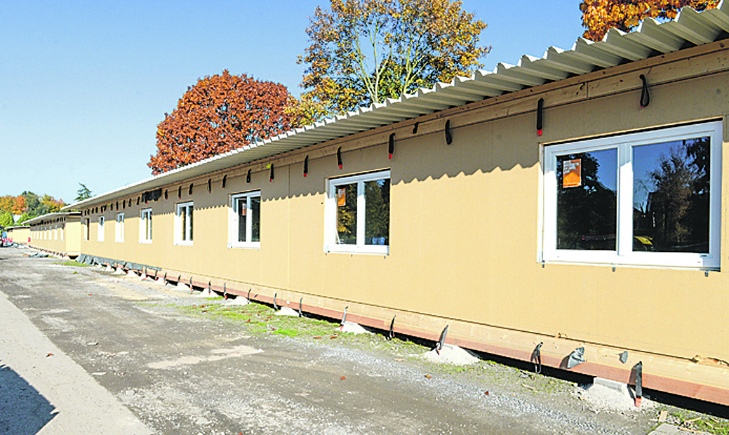Das Flüchtlingsdorf in Saarn während seines Aufbaus 2015. Archivfoto: PR-Foto Köhring