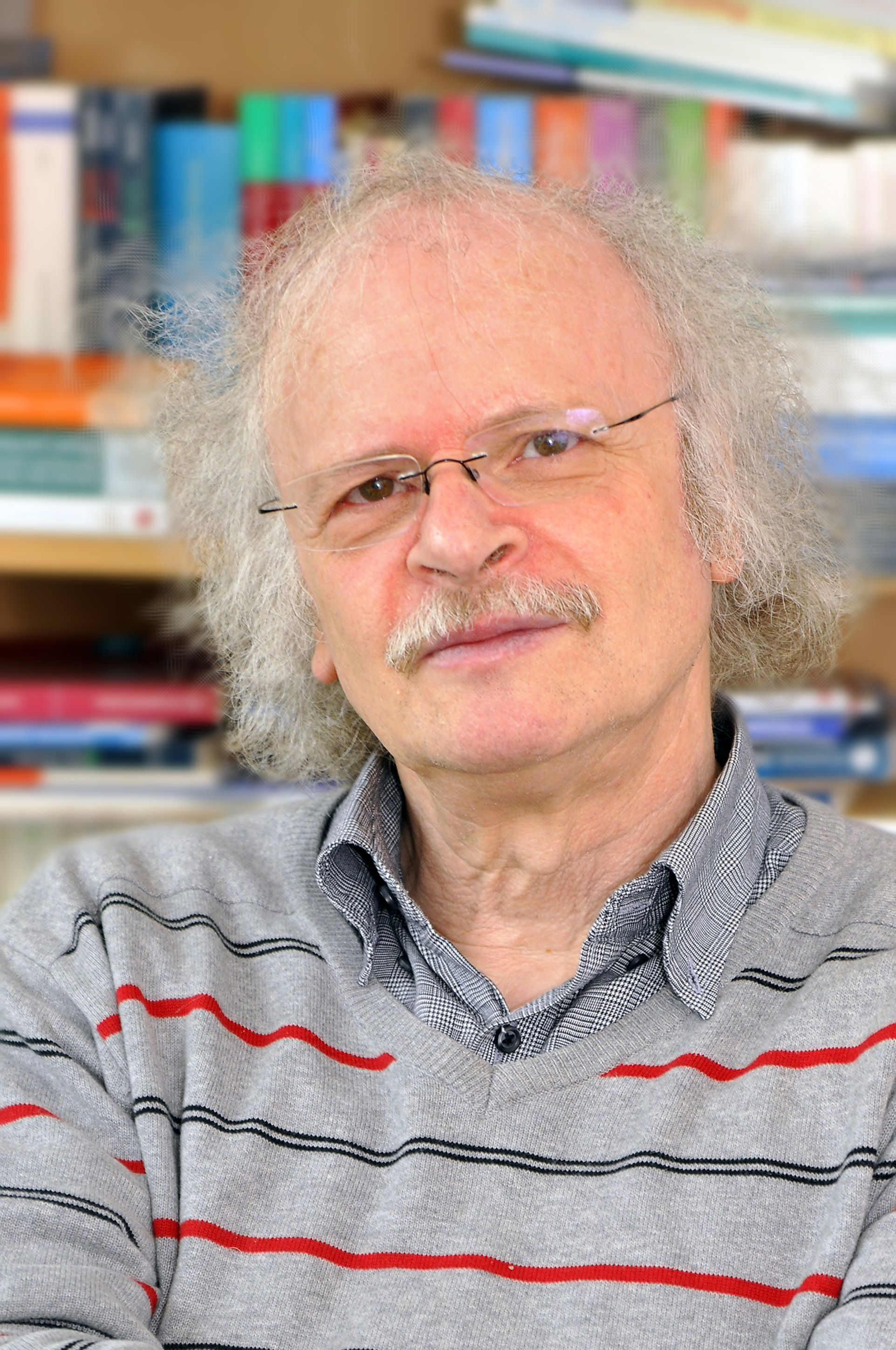 Prof. Dr. Klaus-Peter Hufer