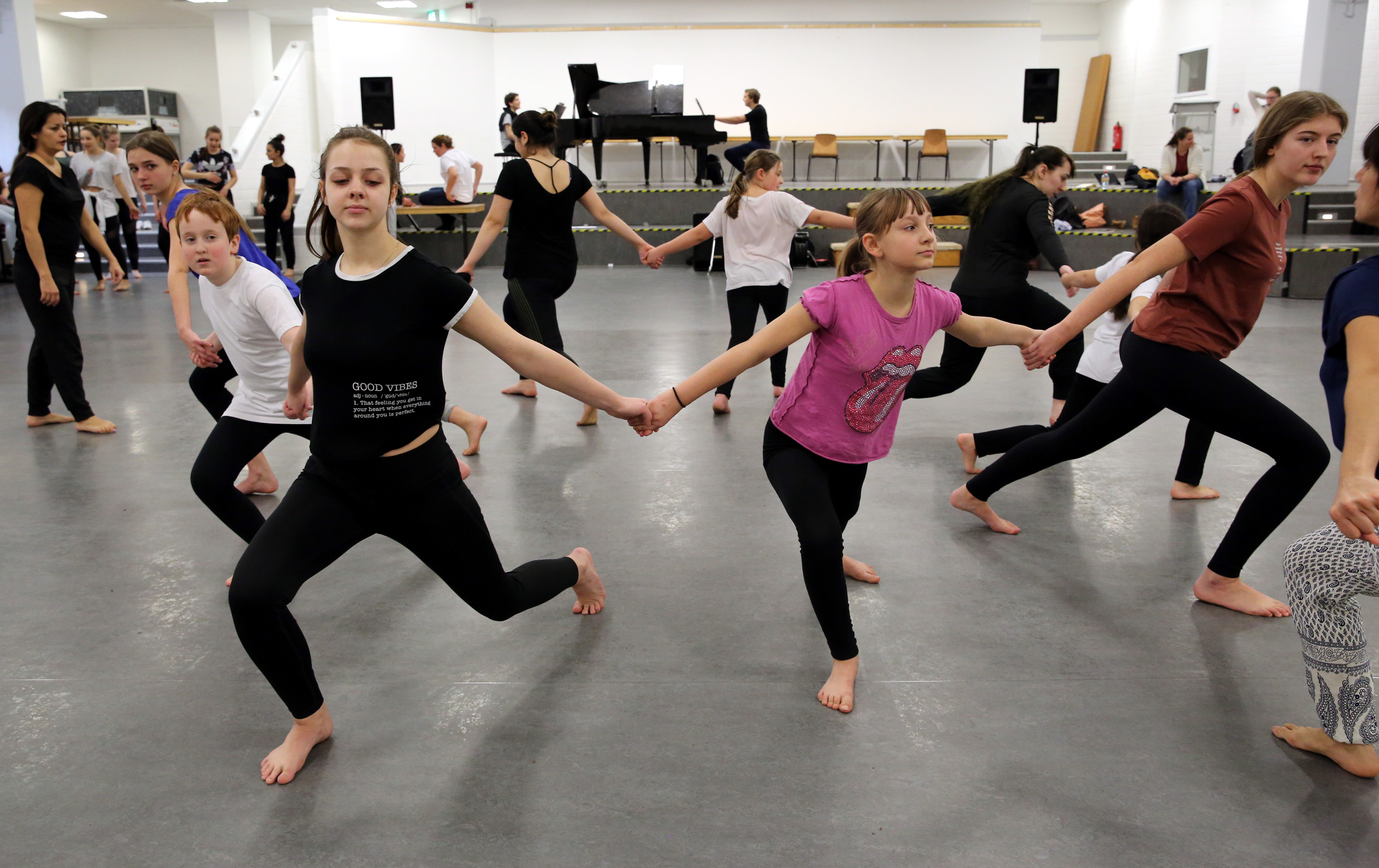 In der Endphase proben die Schülerinnen und Schüler täglich für das Tanzprojekt zu Igor Strawinskys Ballettmusik „Le Sacre du printemps“.