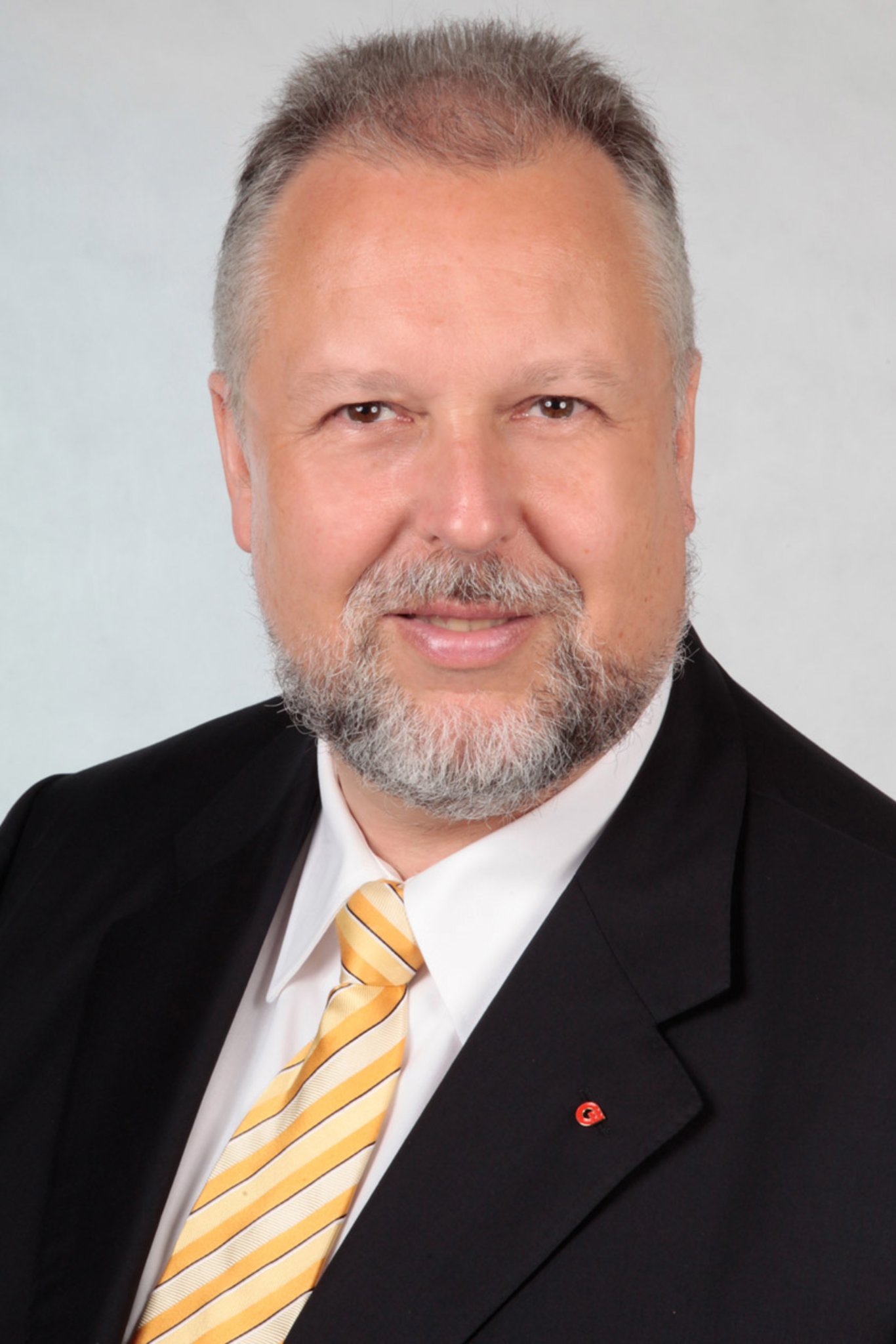 Wieder gewählt: Der Dorstener Prof. Dr. Ullrich Sick bleibt ...