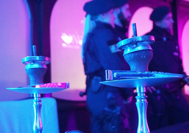 Shisha-Bars. Wettbüros und Cafes waren Ziel der Groß-Razzia am Freitagabend in Gladbeck.