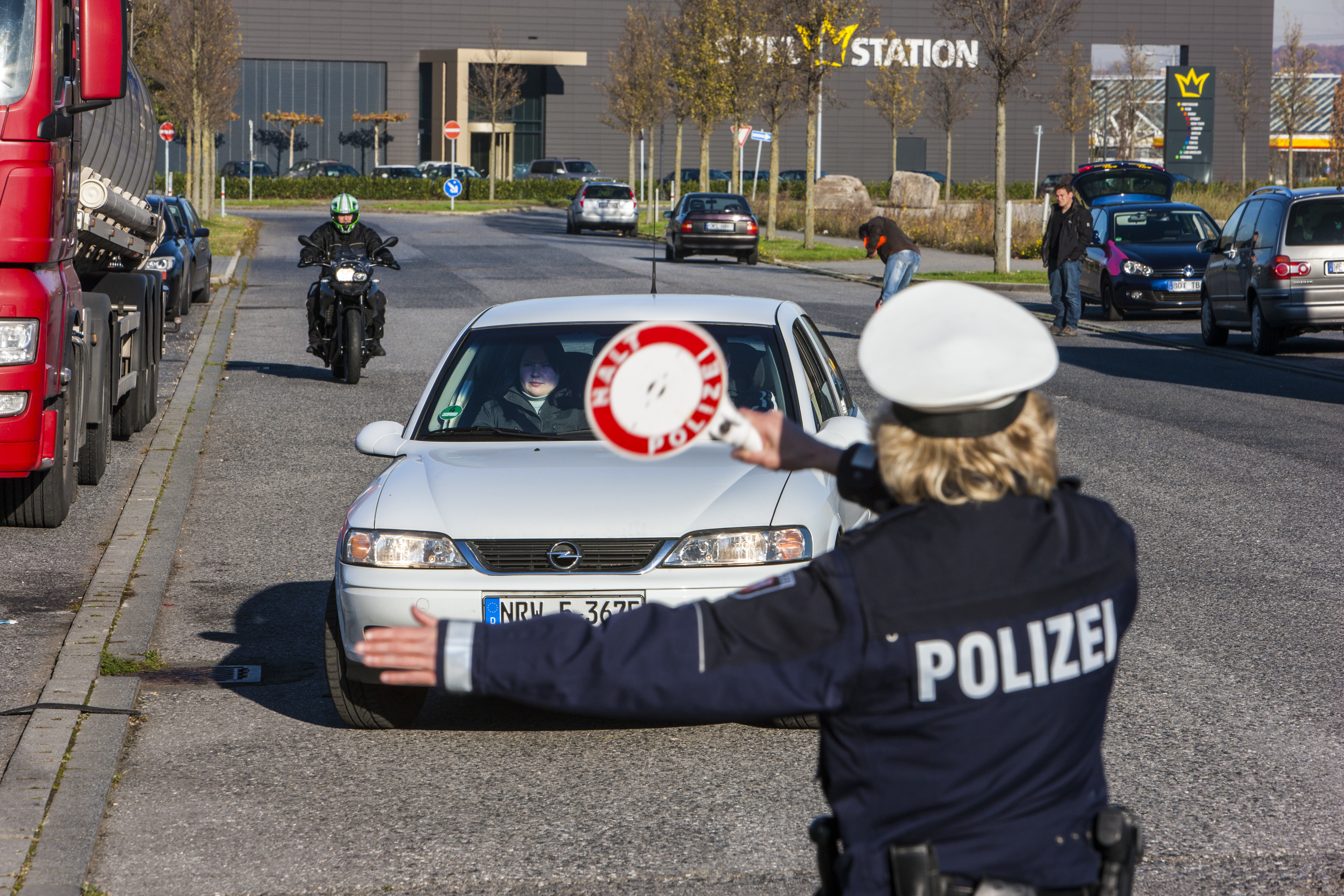 Die Polizei wird über Karneval genau hinschauen. Archivfoto