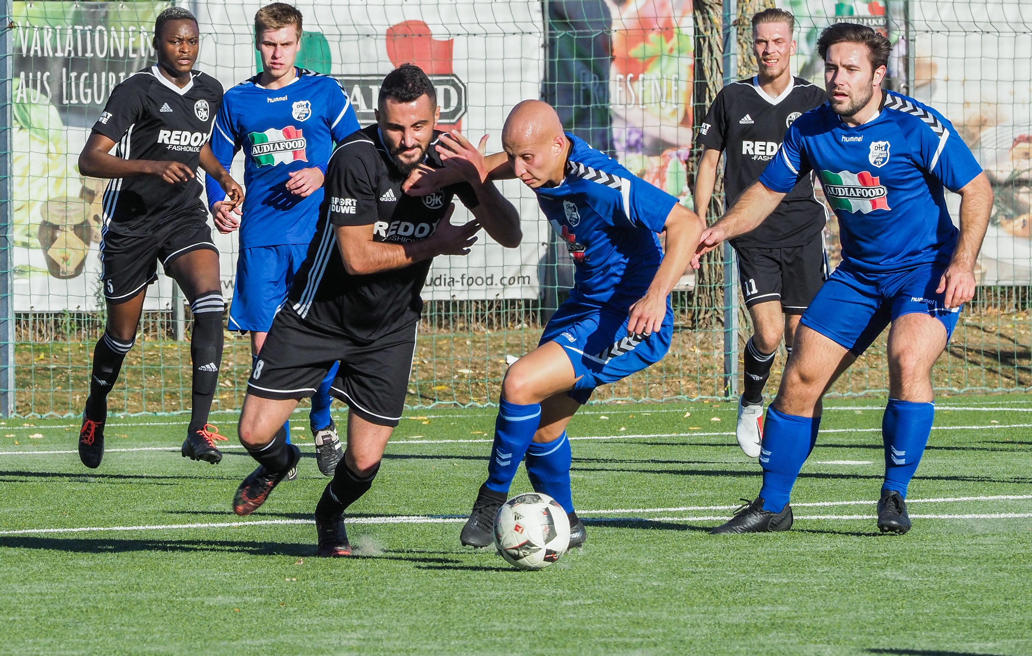 Erst in der Schlussminute kassierten die Mintarder den Ausgleich.
Foto: Gohl