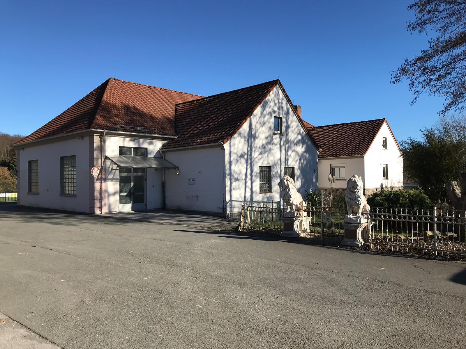 Die Ihmerter Gemeindehalle ist baulich in die Jahre gekommen. Foto: Verein