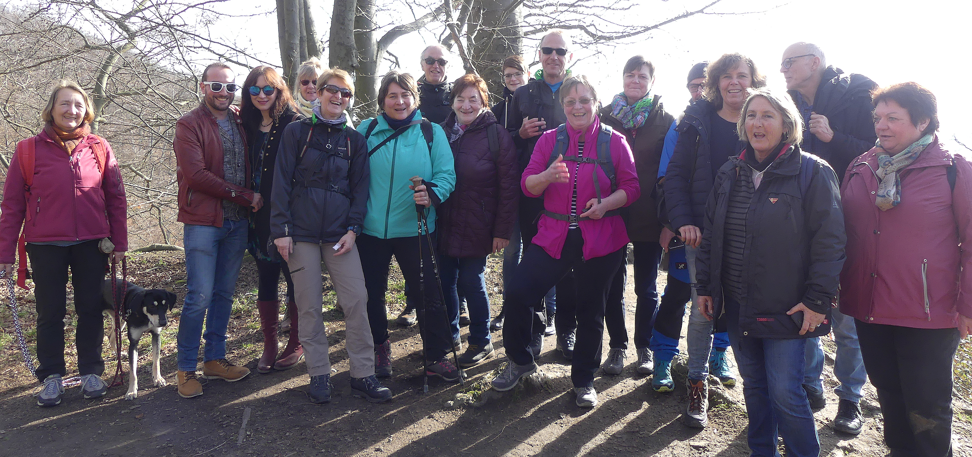 Gute Laune herrschte bei der jüngsten Wanderung des "TV Einigkeit Gladbeck" rund um den Baldeneysee im Essener Süden.