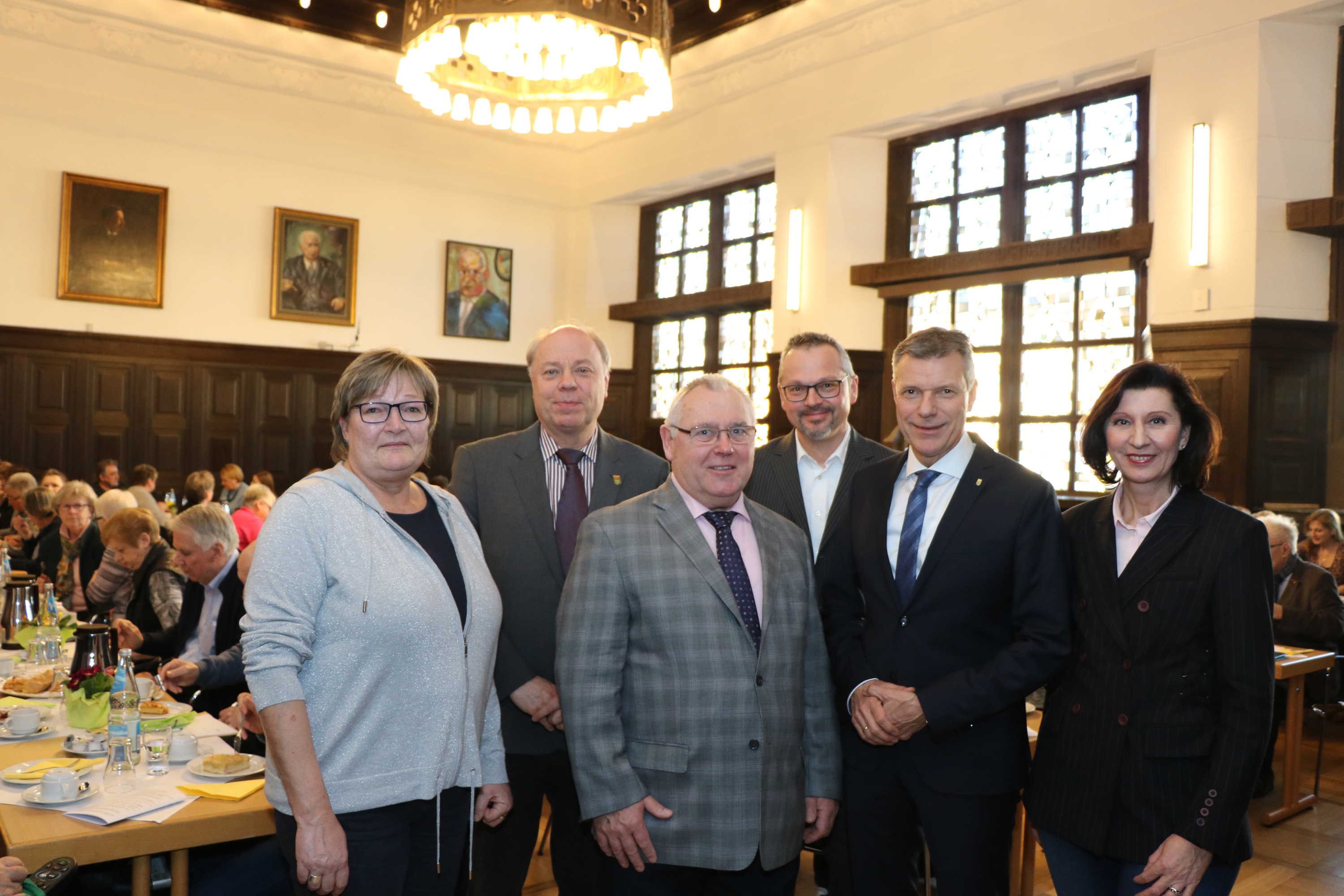 Mehr als 100 engagierte Menschen konnten im Rathaus begrüßt werden.