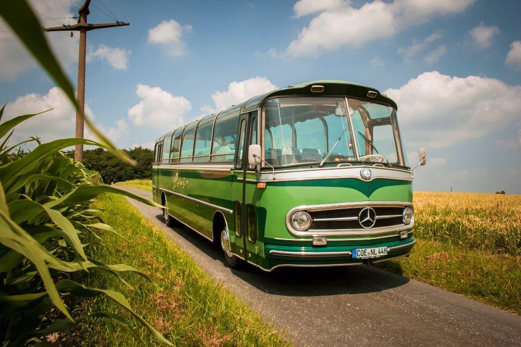 Am Sonntag, 19. Mai 2019, startet der Oldtimerbus „Grüner Erni“ um 8:30 Uhr von Haltern am See nach Warendorf.